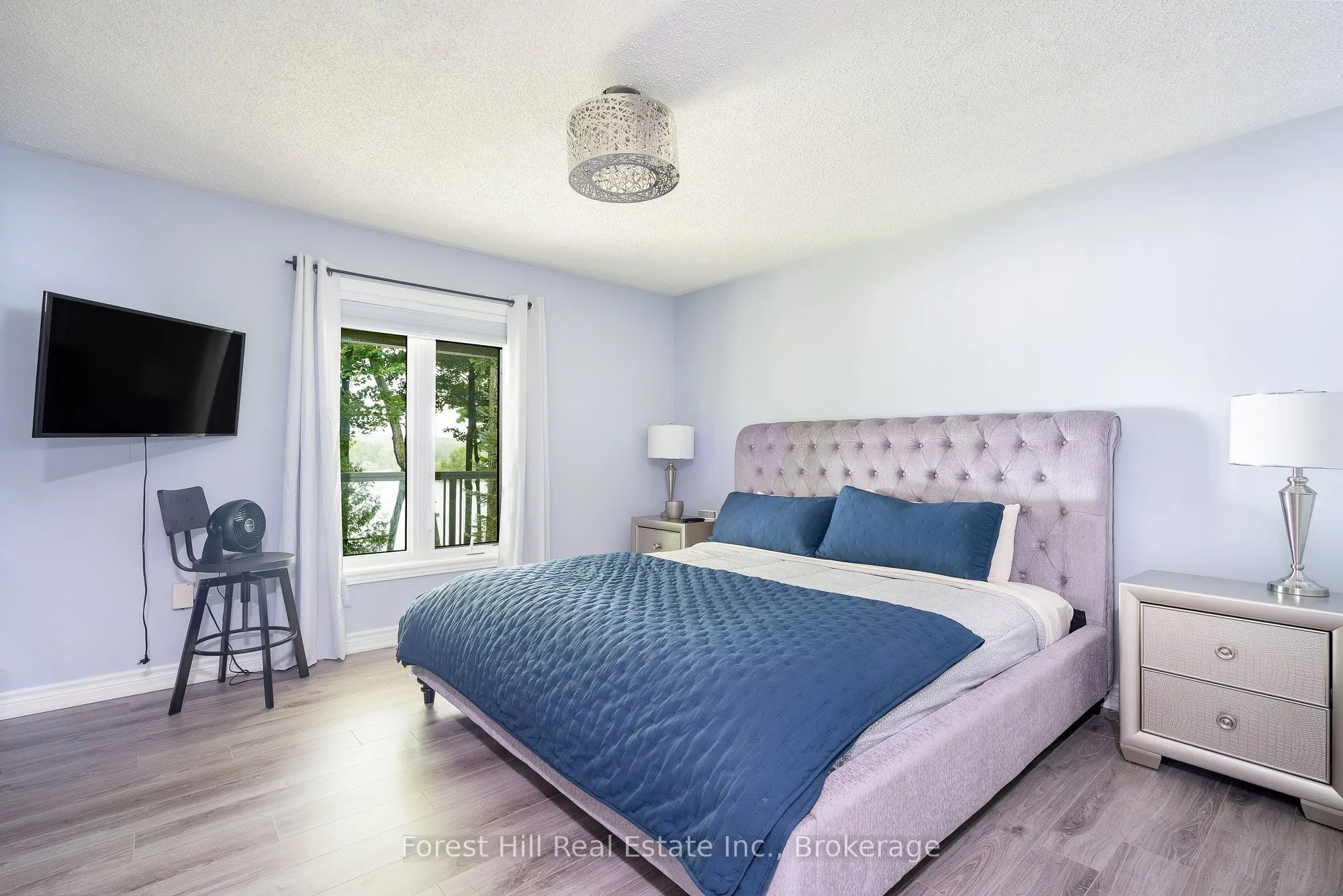 227 Peters Crescent