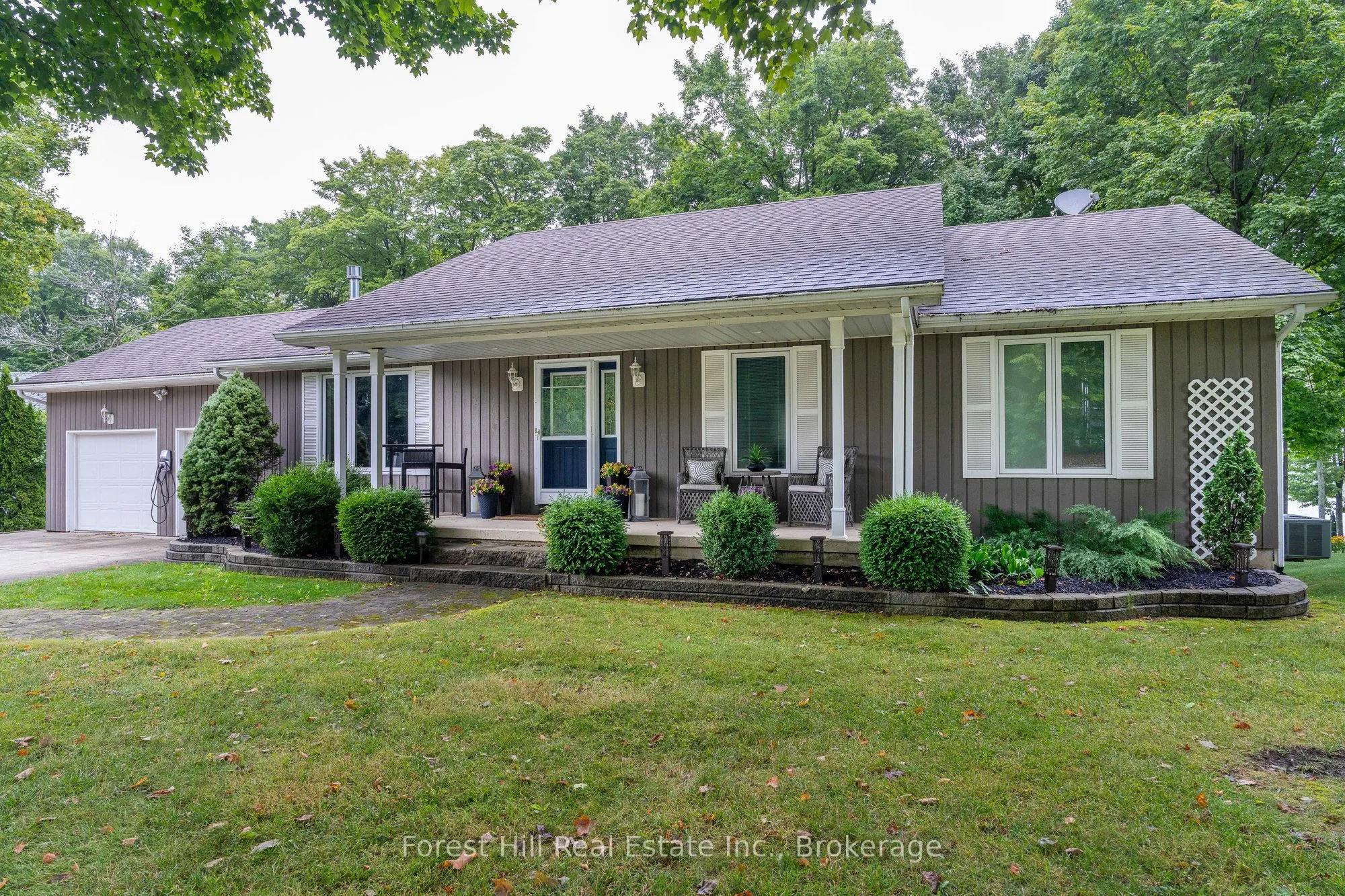 227 Peters Crescent