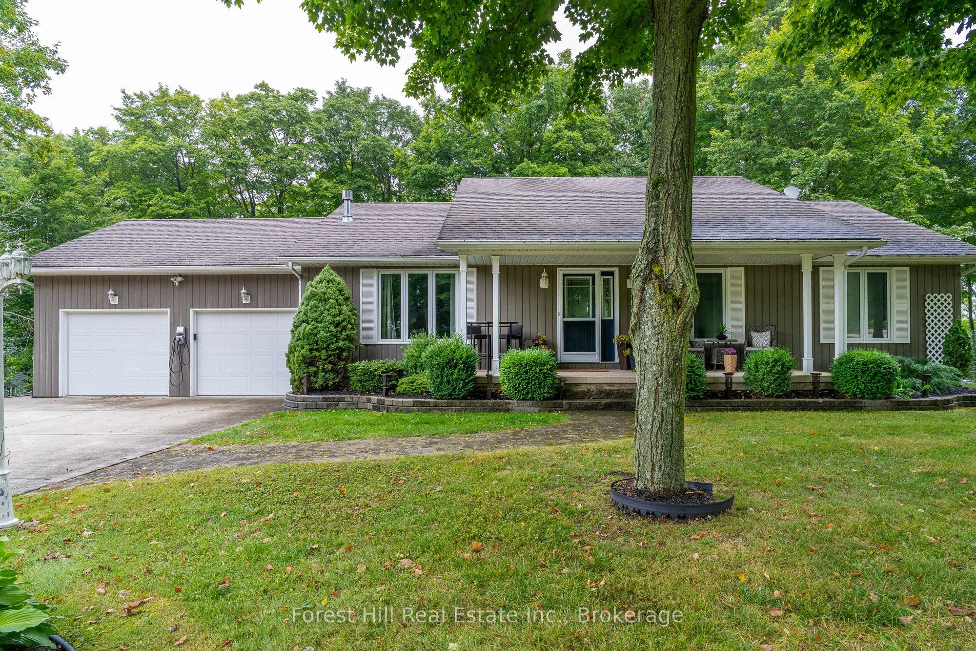 227 Peters Crescent