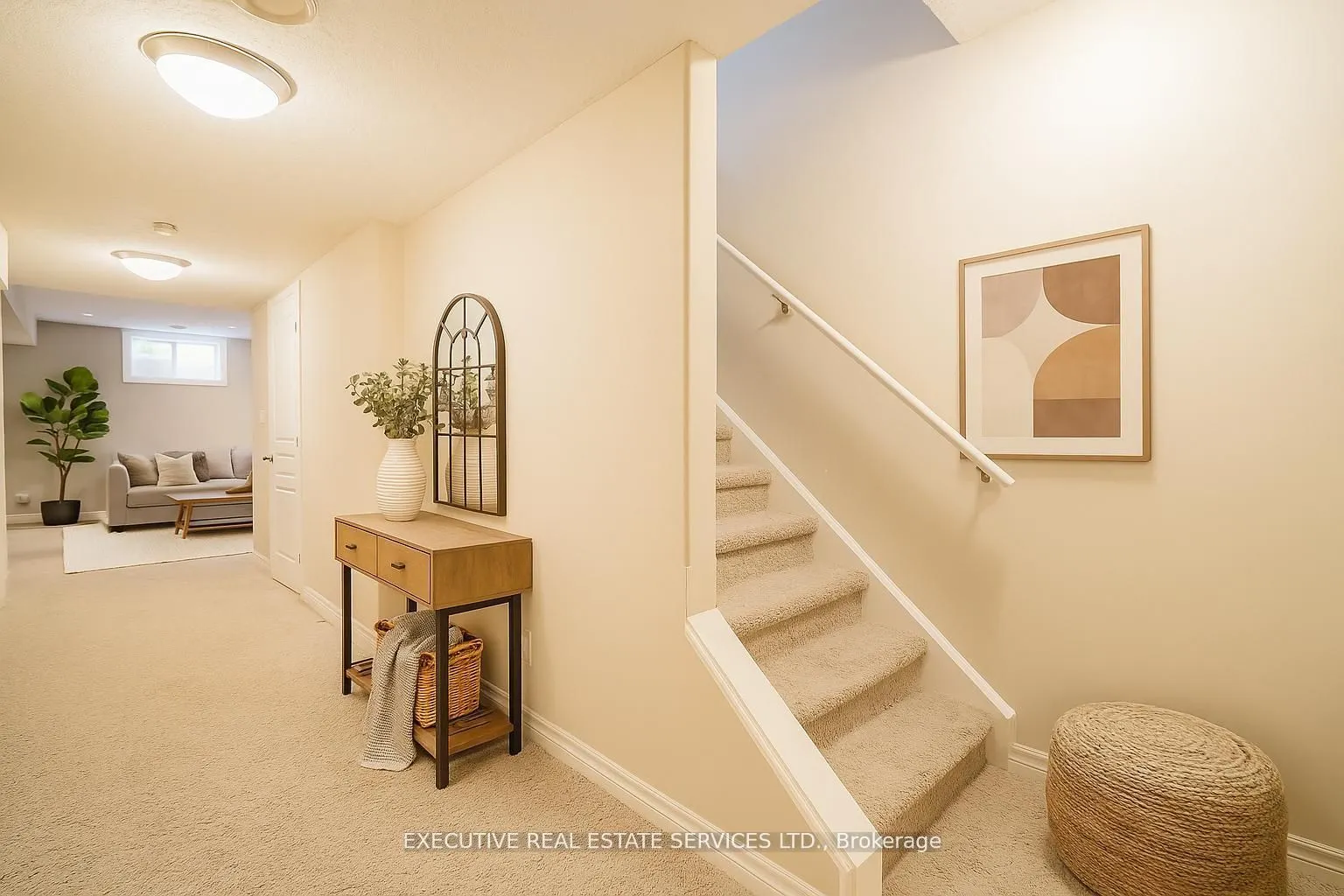 153 FAIRFIELD Drive