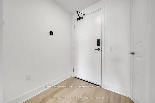 401 shellard Lane, #826