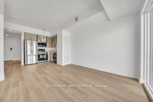 401 shellard Lane, #826