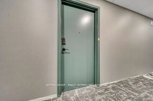 401 shellard Lane, #826