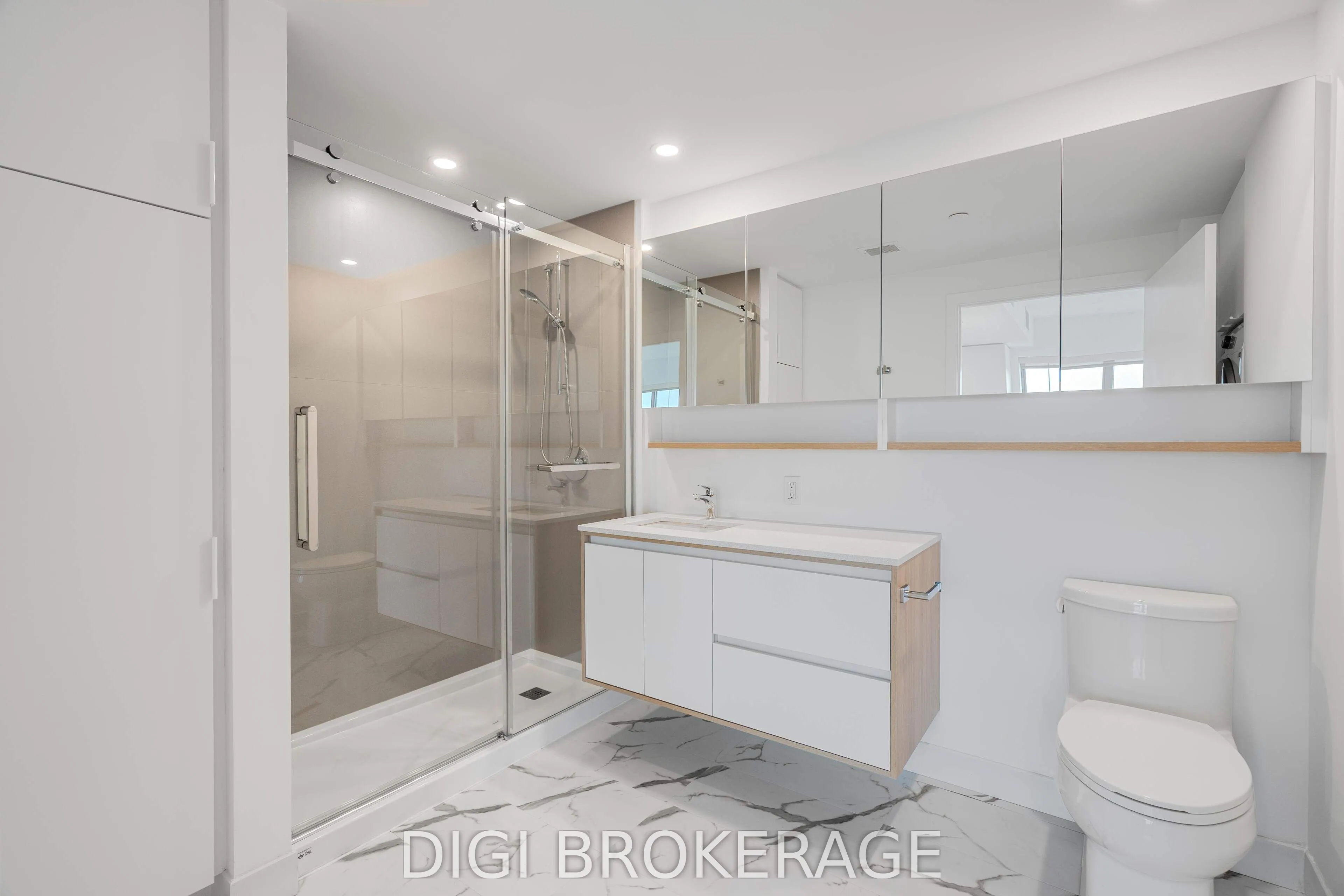 1240 Cummings Avenue, #507