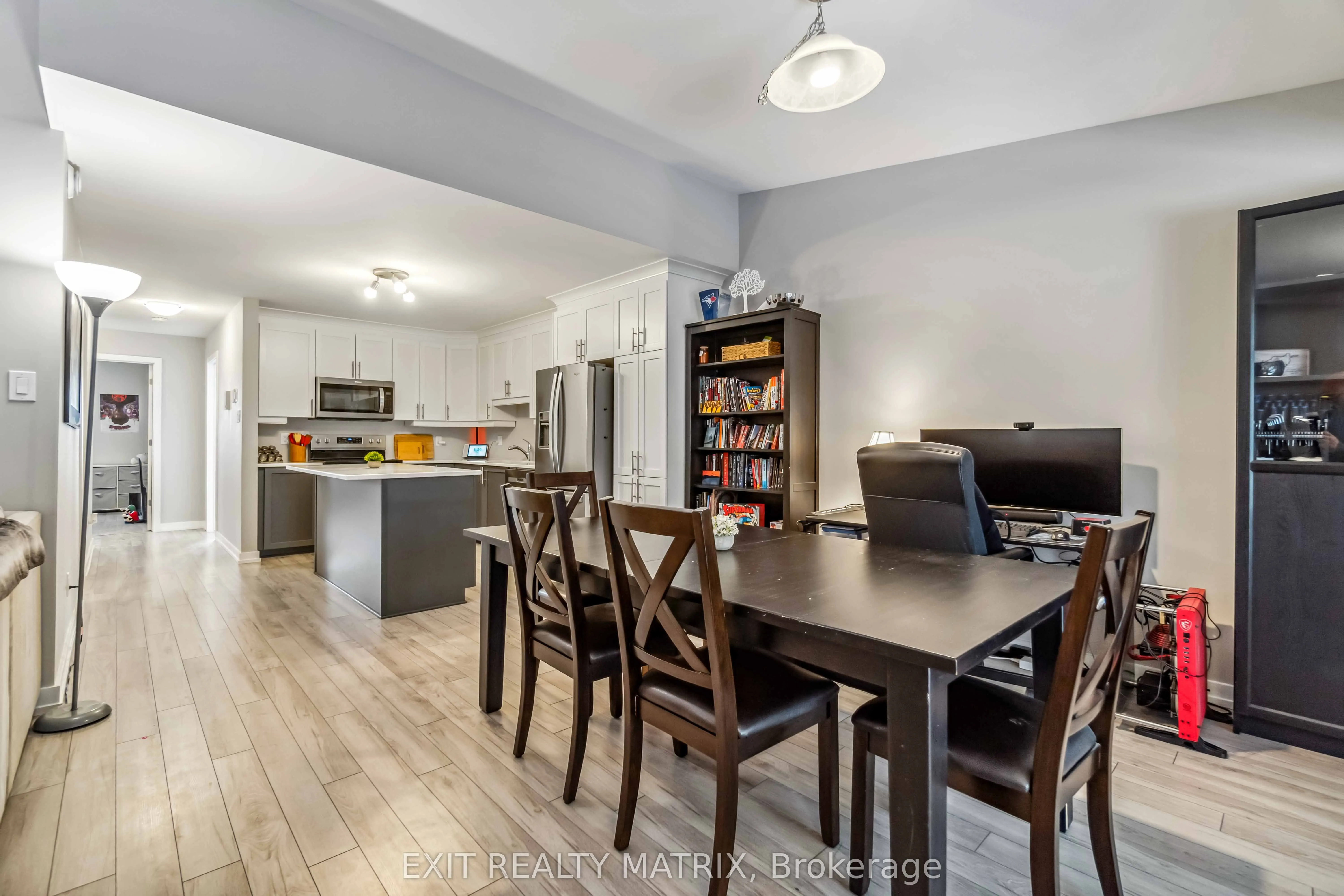 99 St Moritz Trail, #410