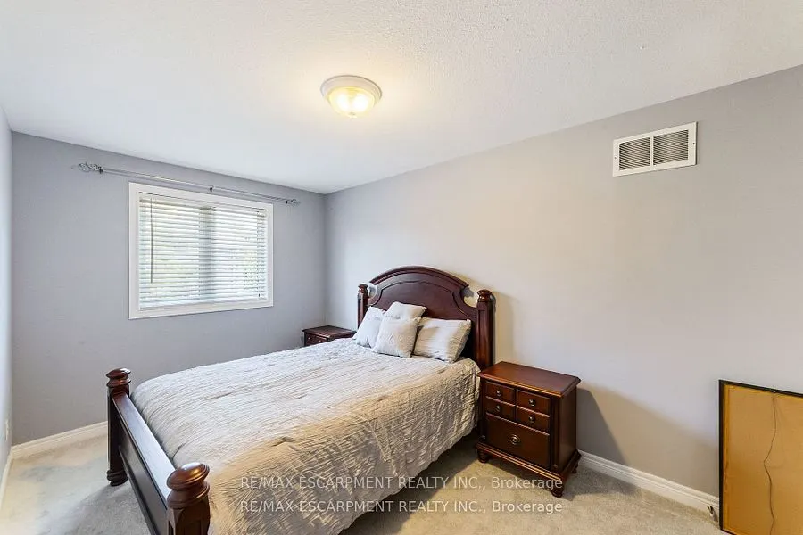82 Griffith Drive