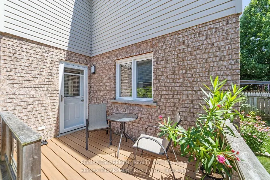 82 Griffith Drive