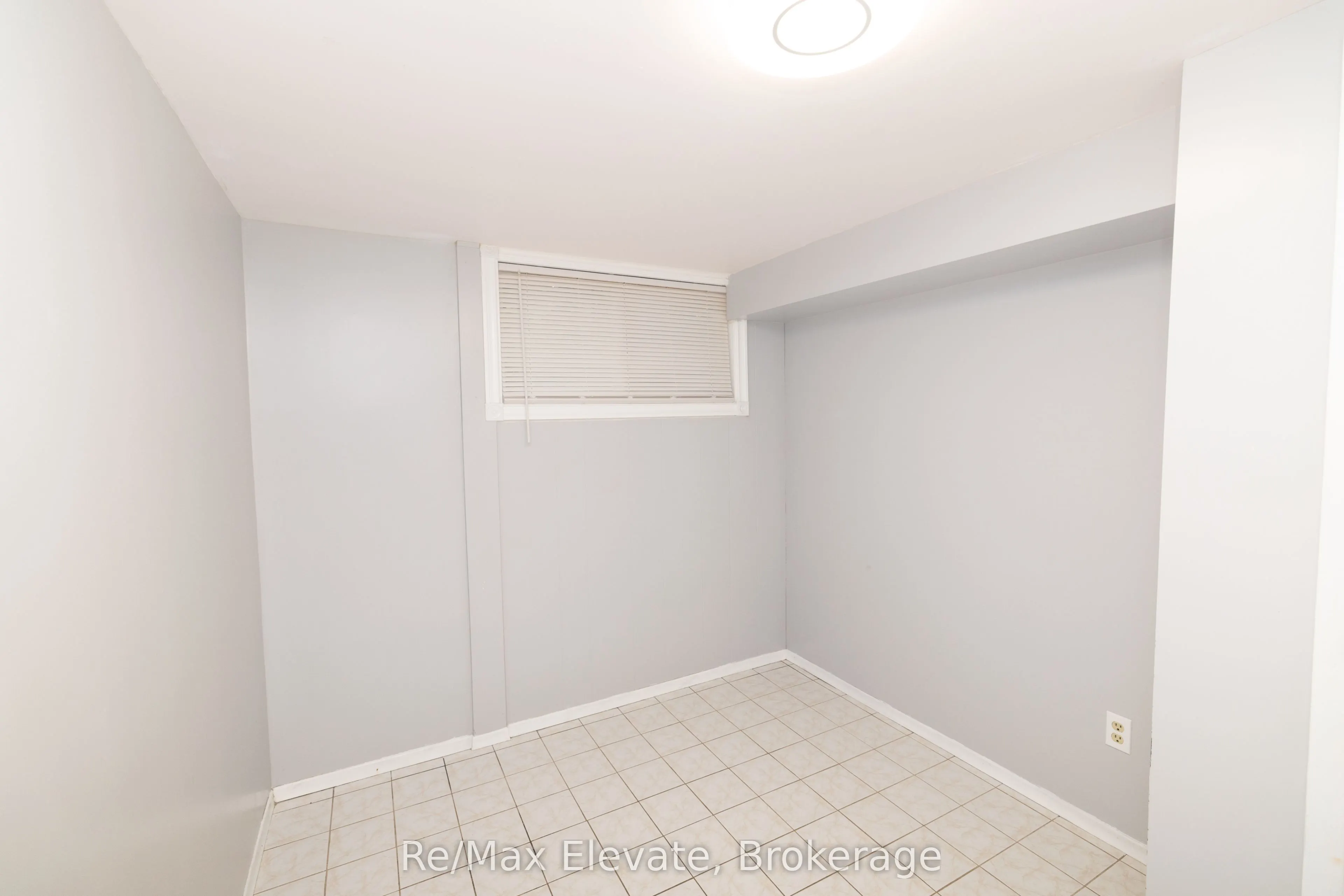 83 Ward Avenue