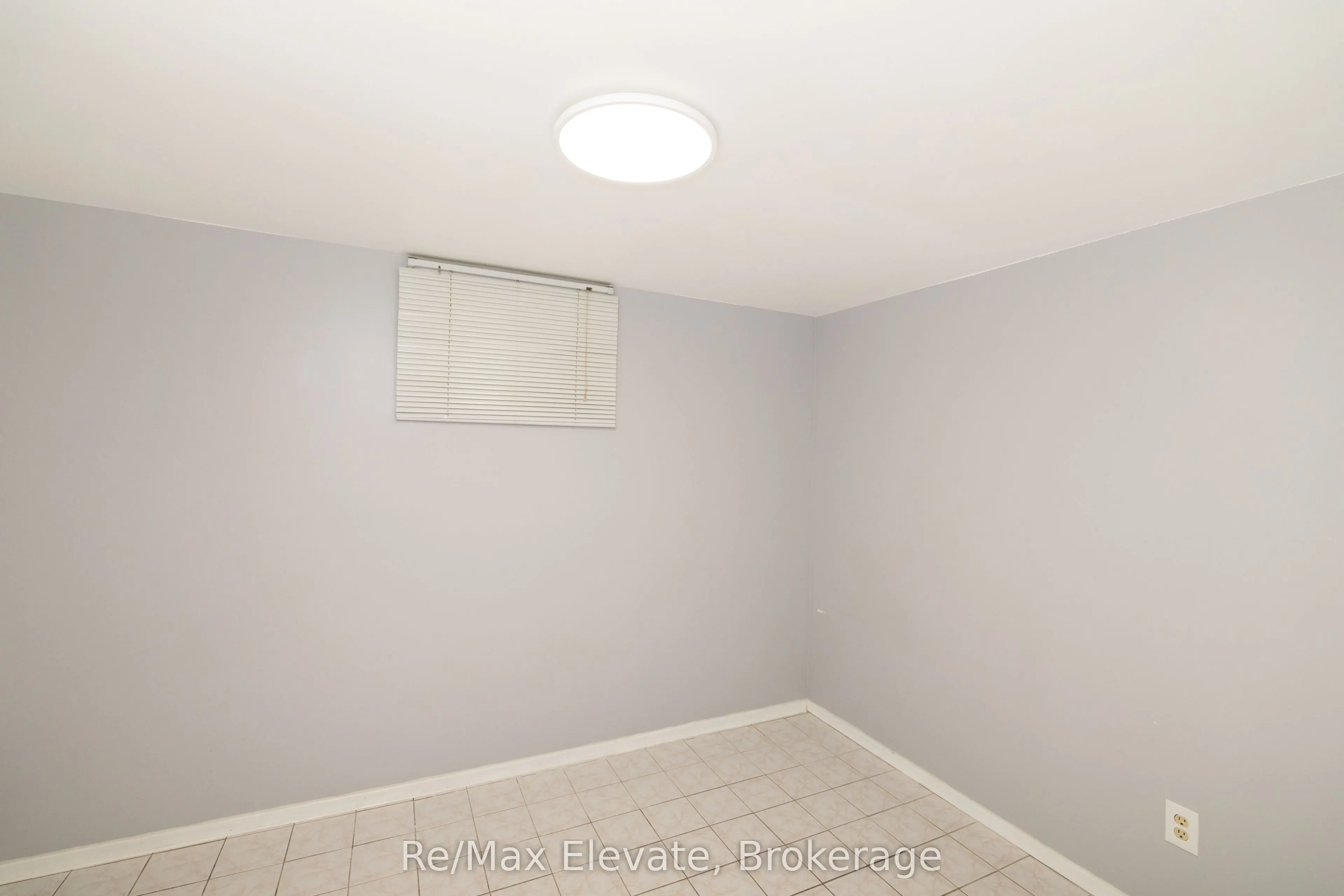 83 Ward Avenue