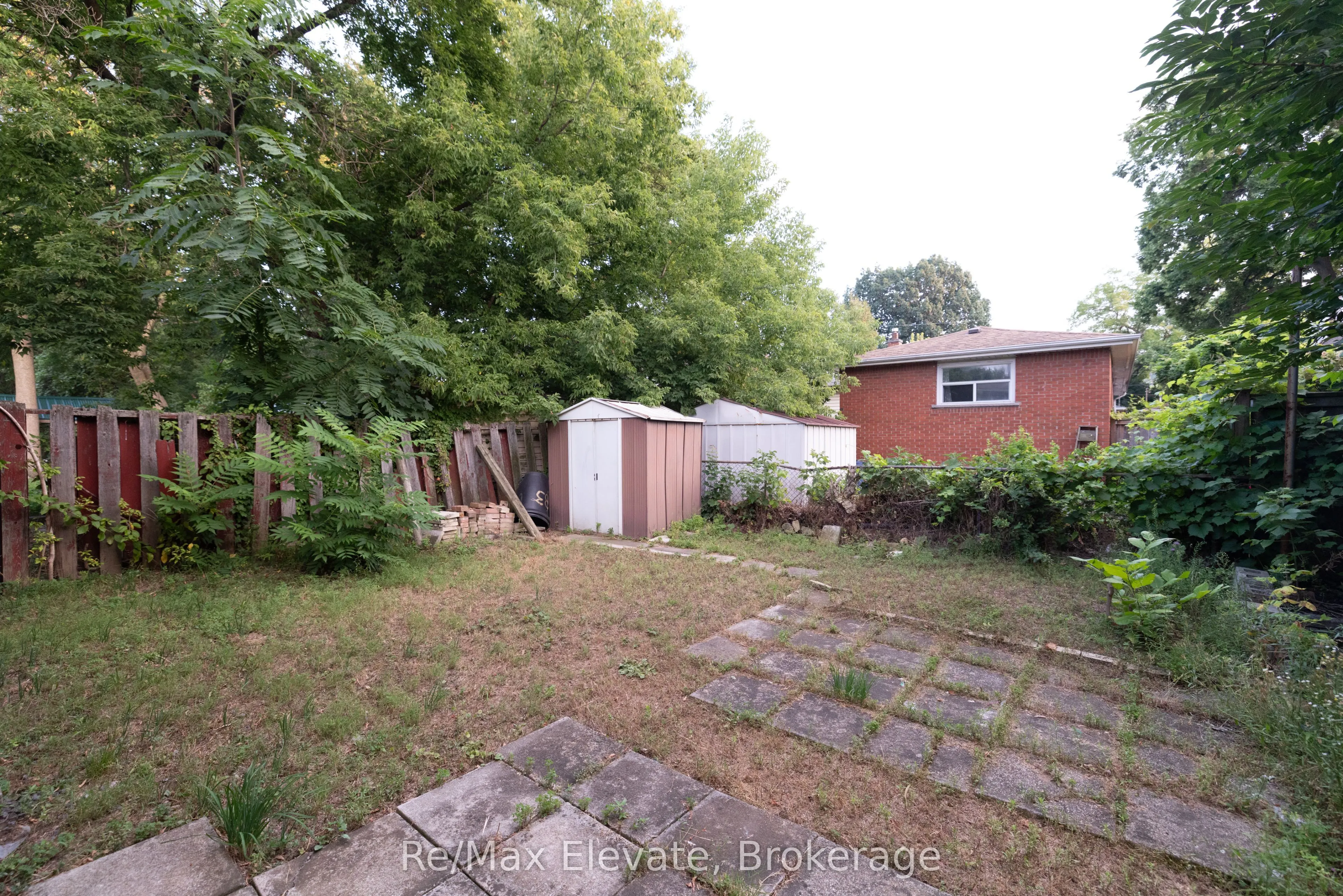 83 Ward Avenue