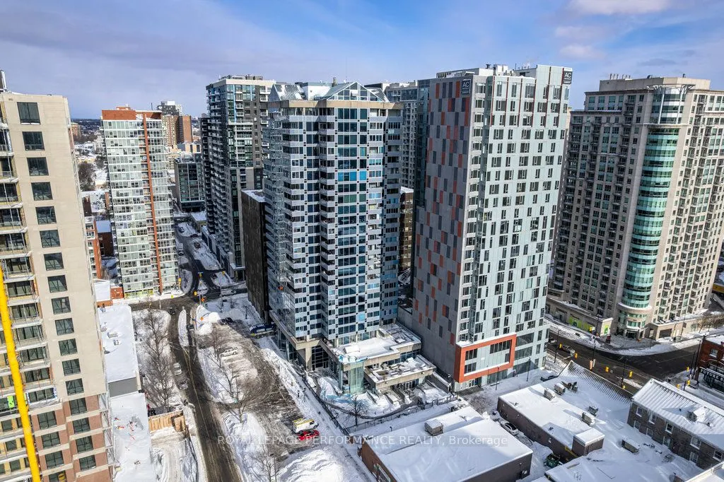 160 George Street, #1401
