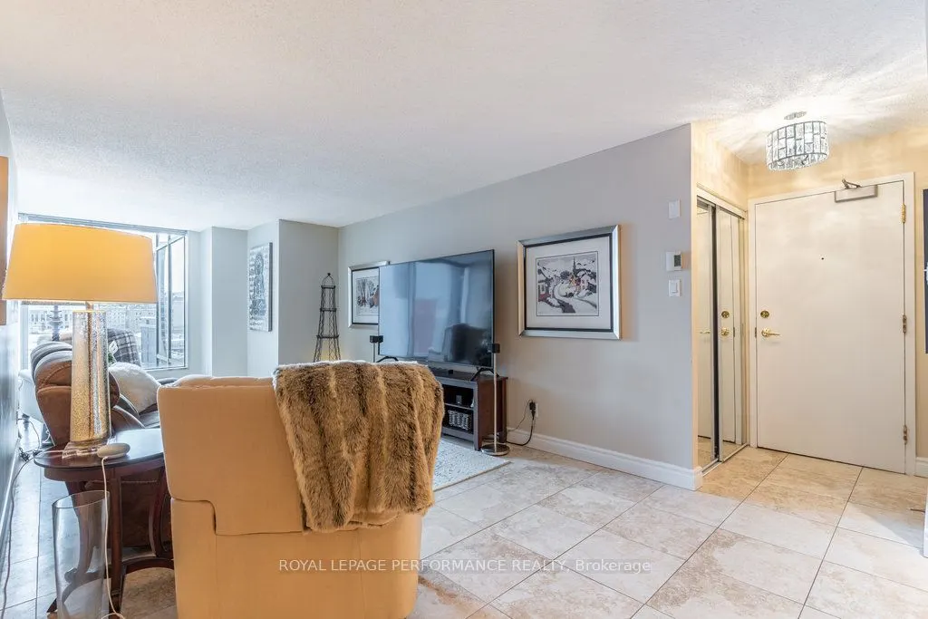 160 George Street, #1401