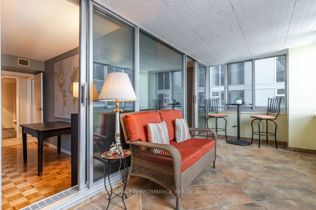160 George Street, #1401