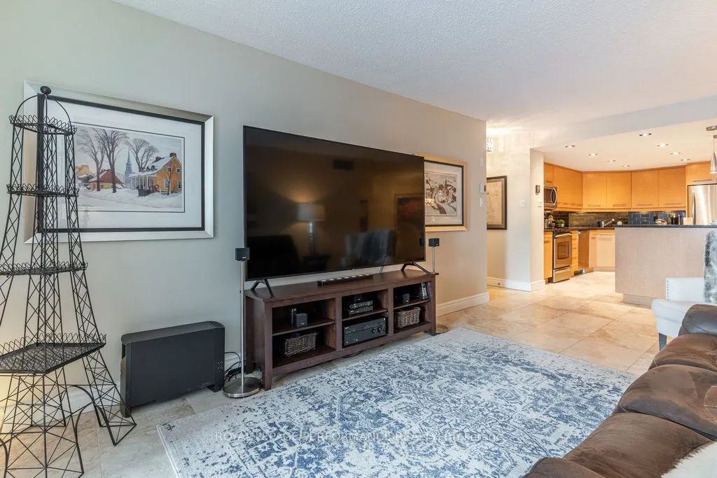 160 George Street, #1401