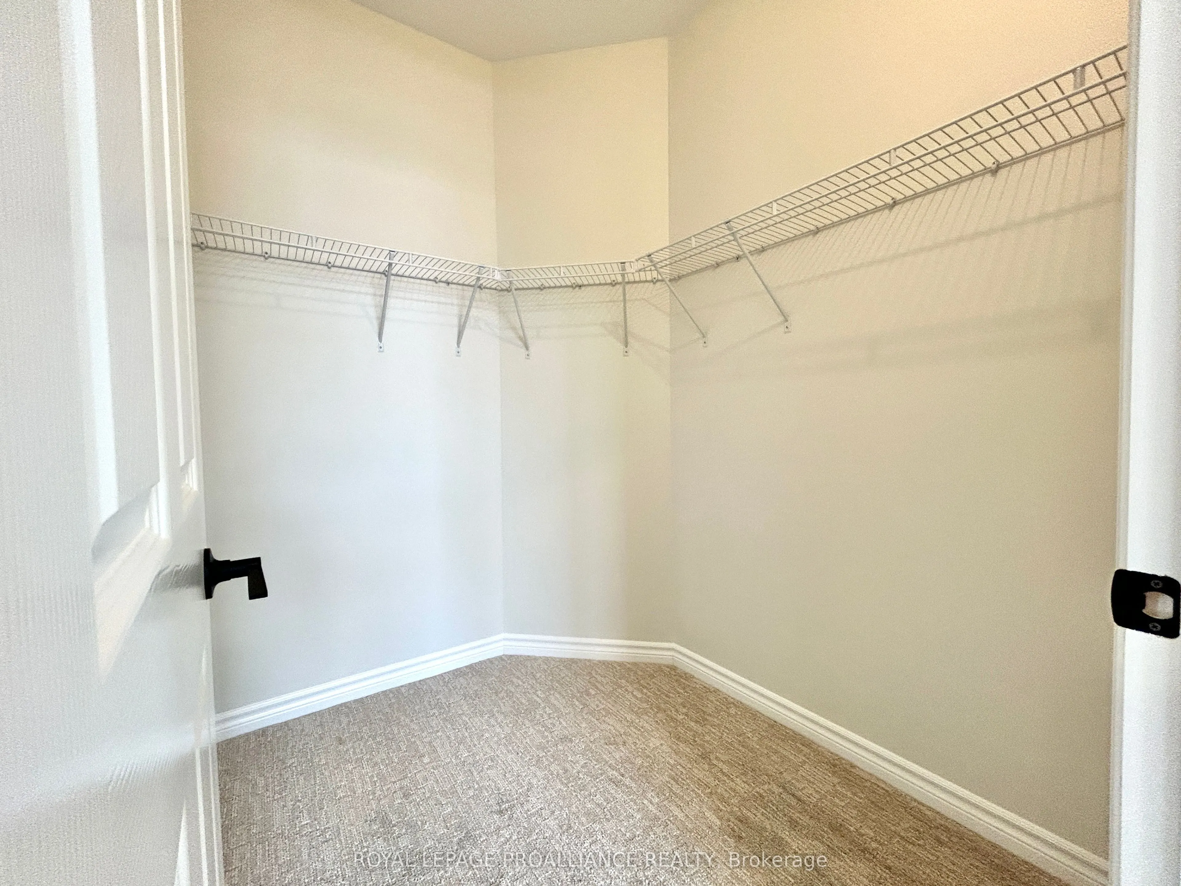 35 Athabaska Drive