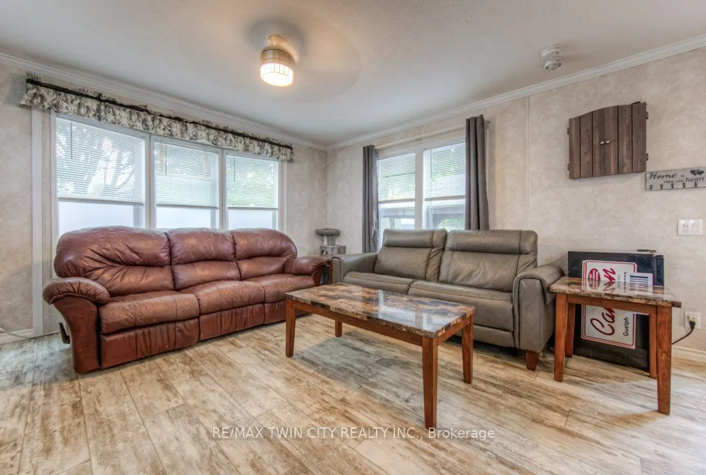 99 Fourth Concession Road, #517