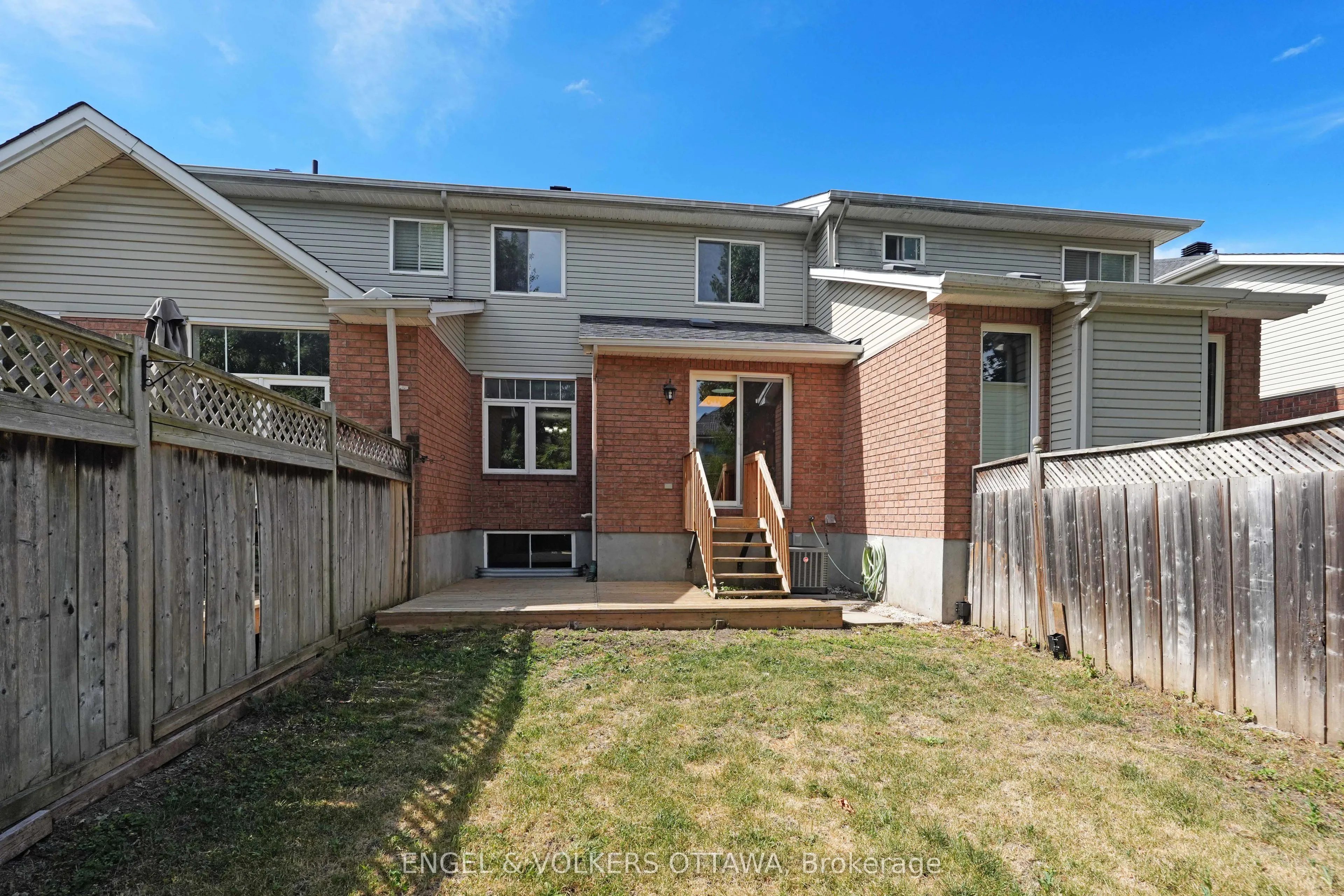 551 Wild Shore Crescent