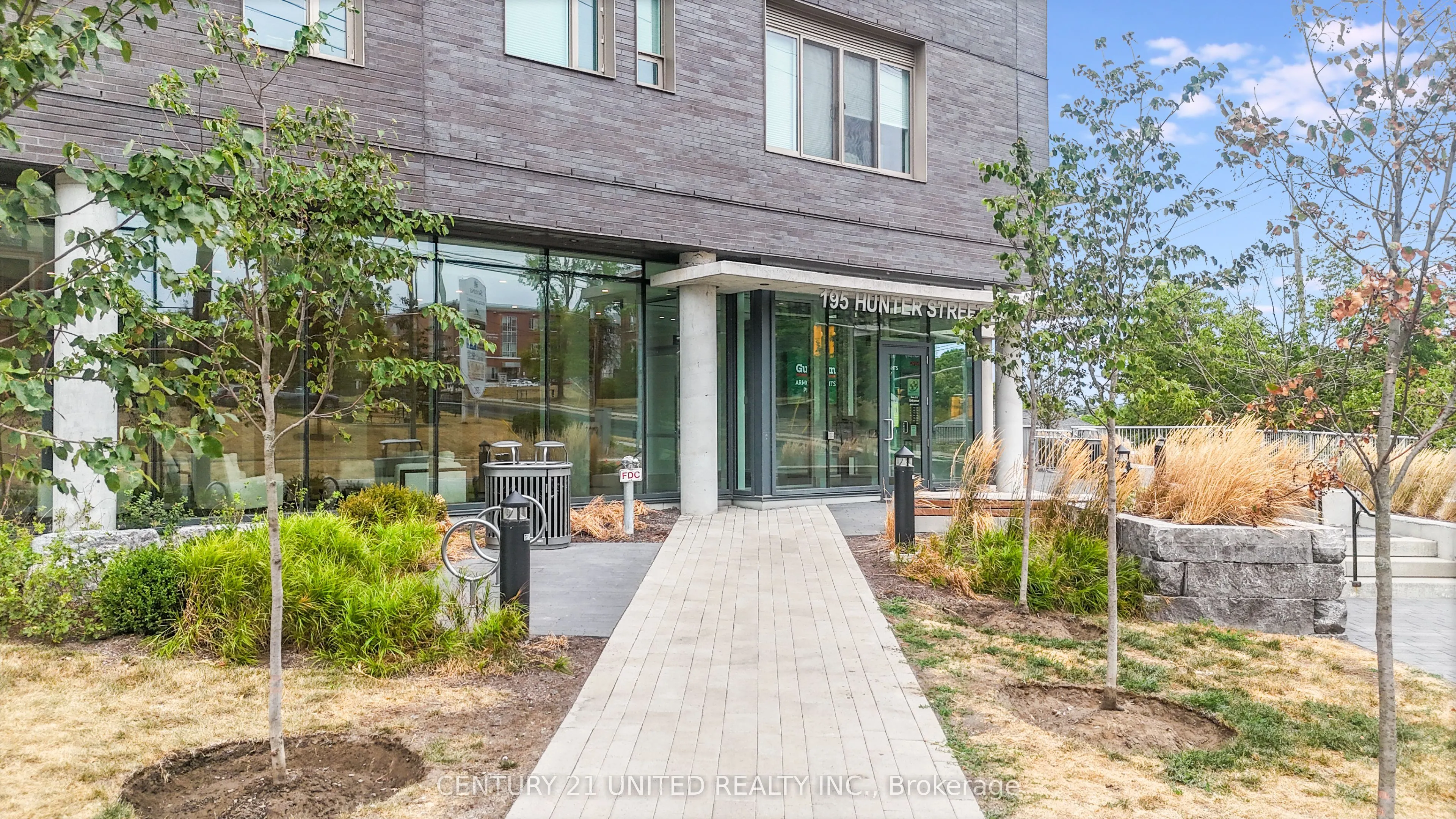 195 Hunter Street E, #705