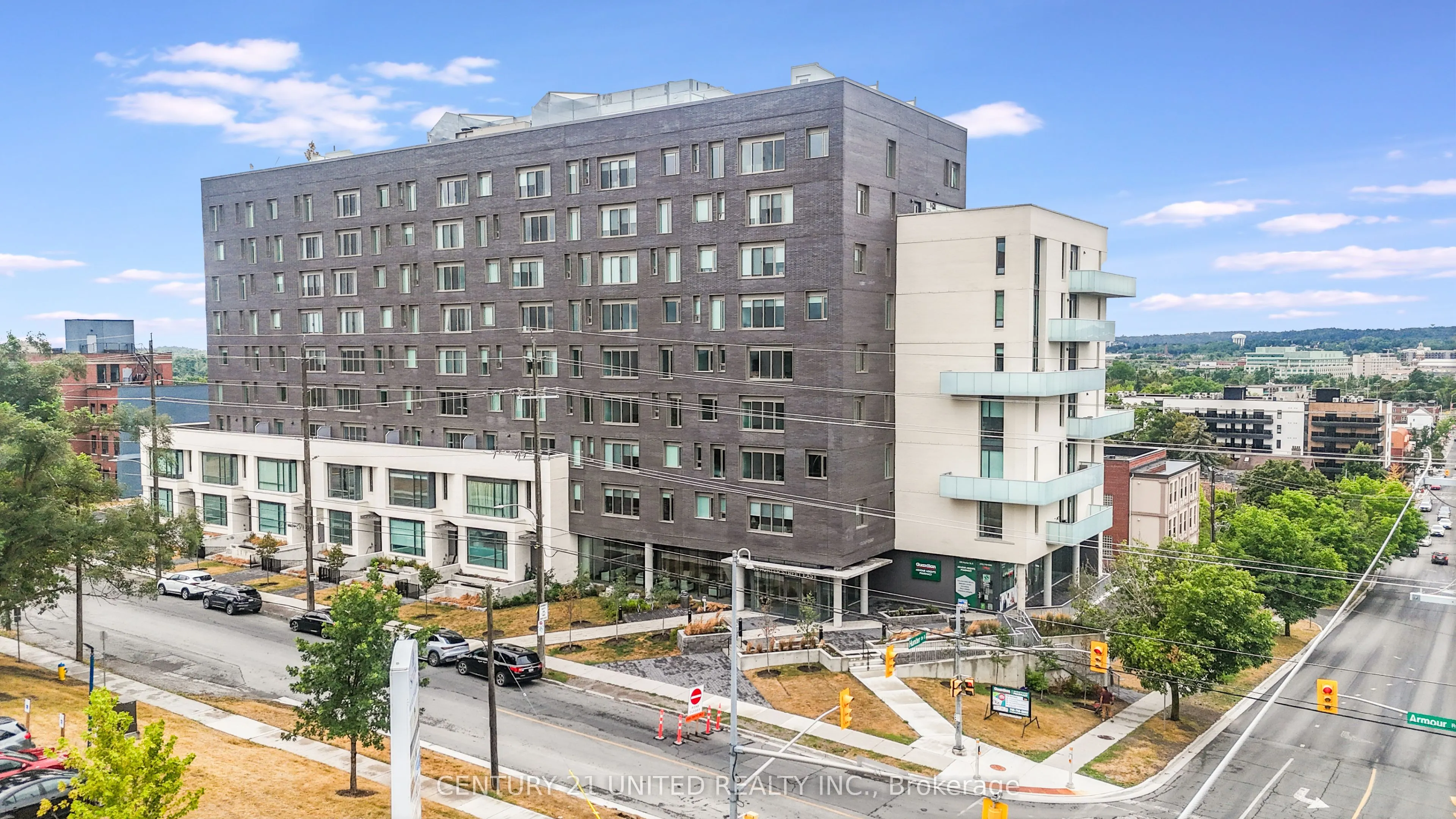 195 Hunter Street E, #705