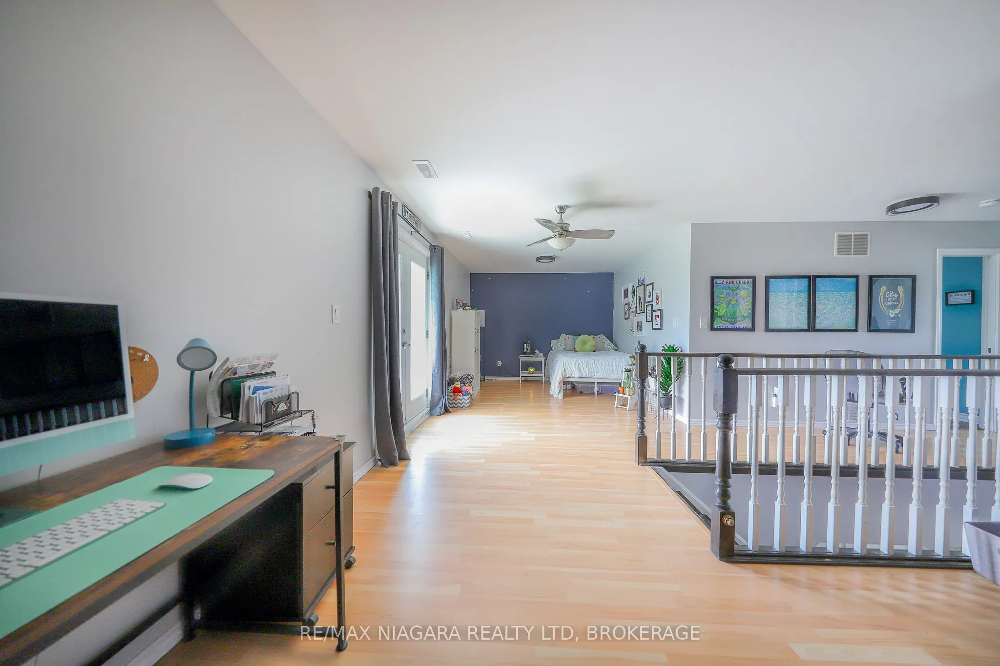 18 Roxborough Court