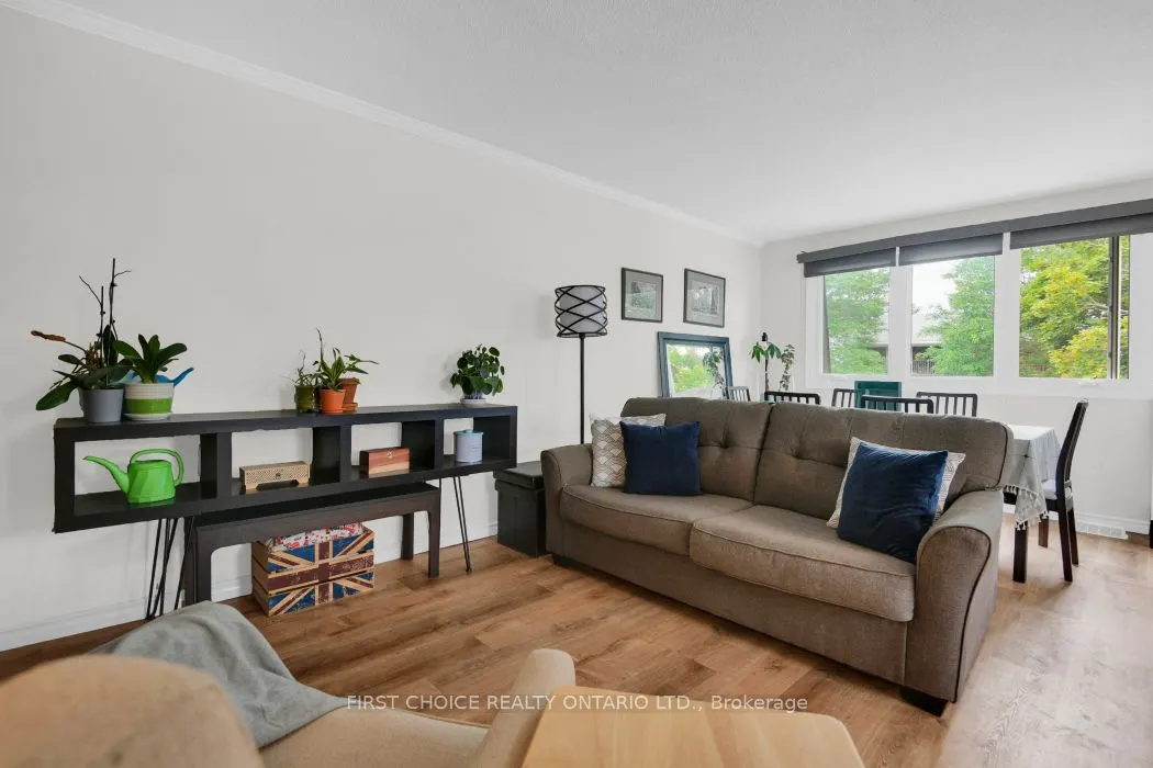 44 Oberon Street