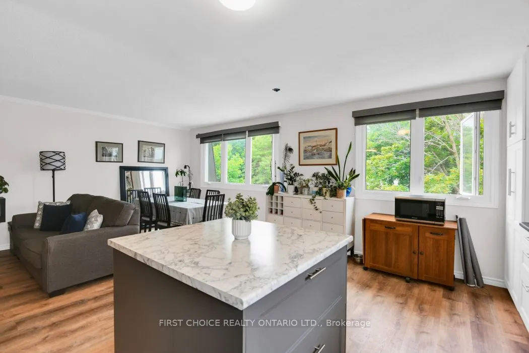 44 Oberon Street