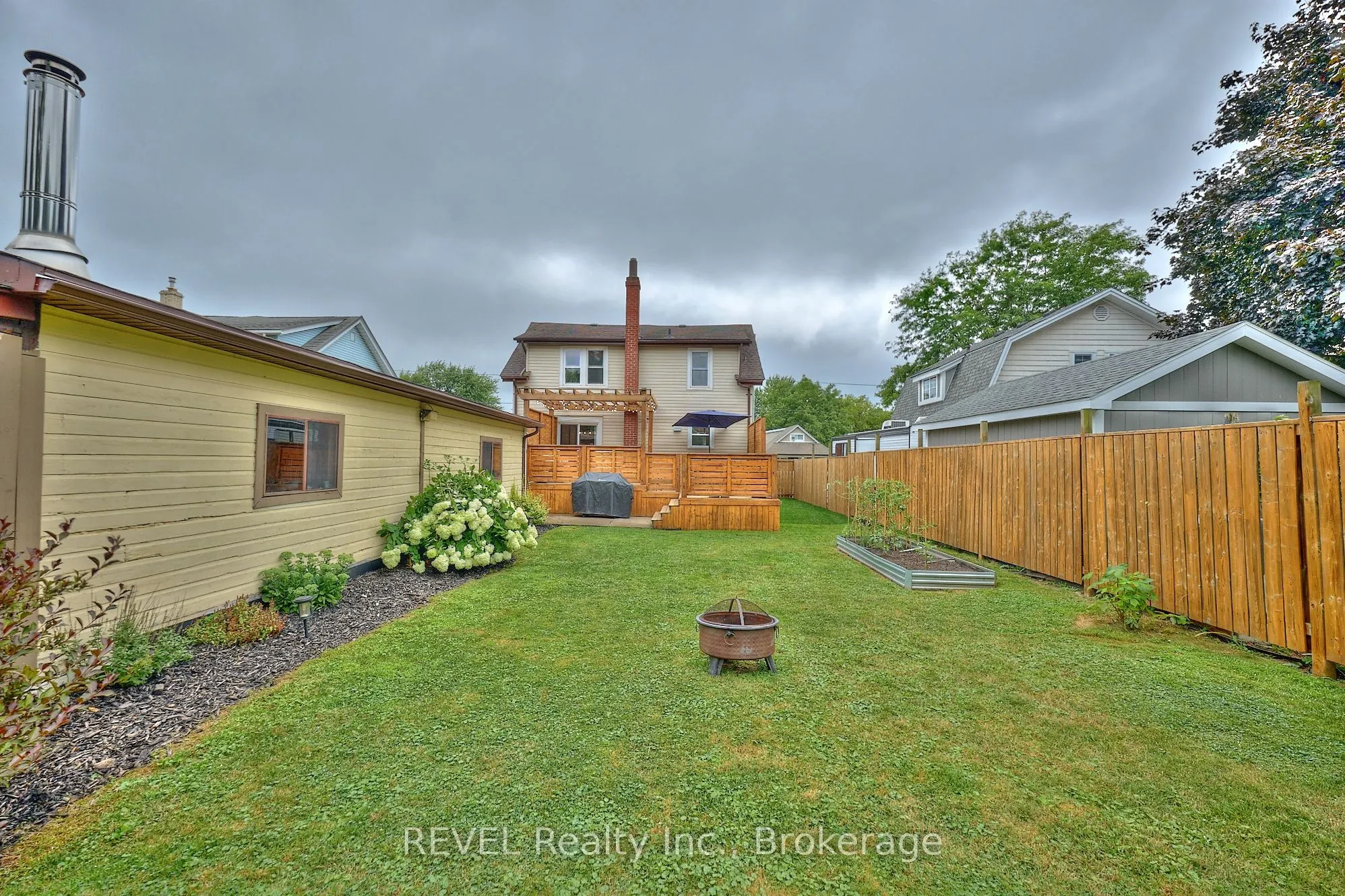 5849 Symmes Street