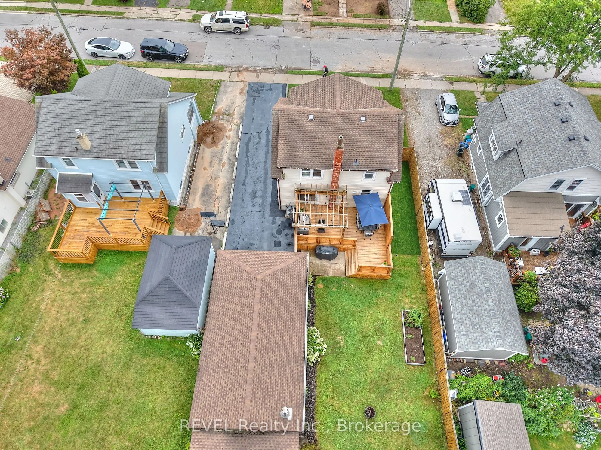 5849 Symmes Street