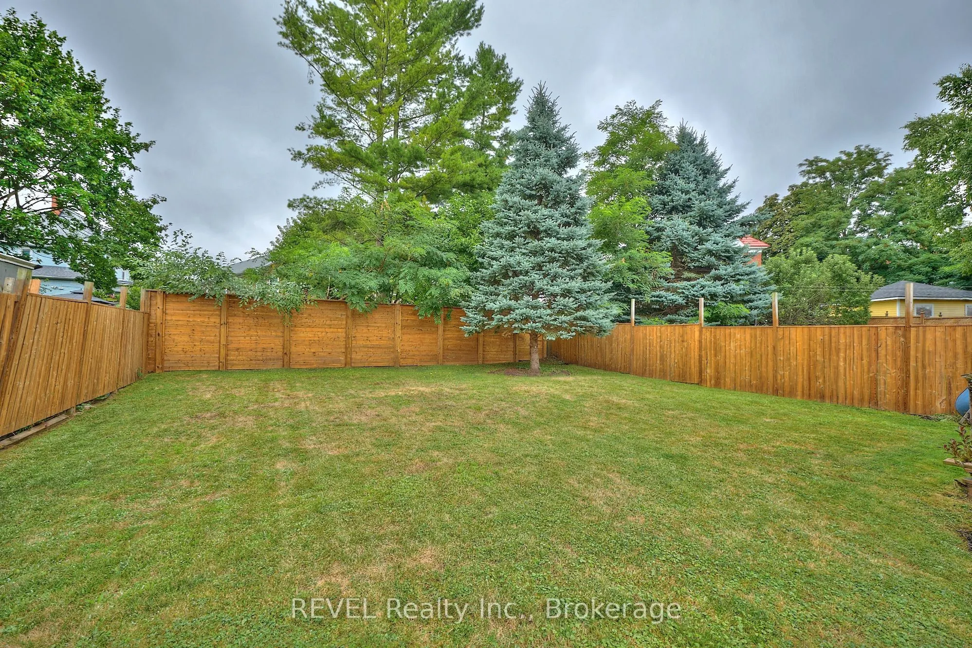 5849 Symmes Street