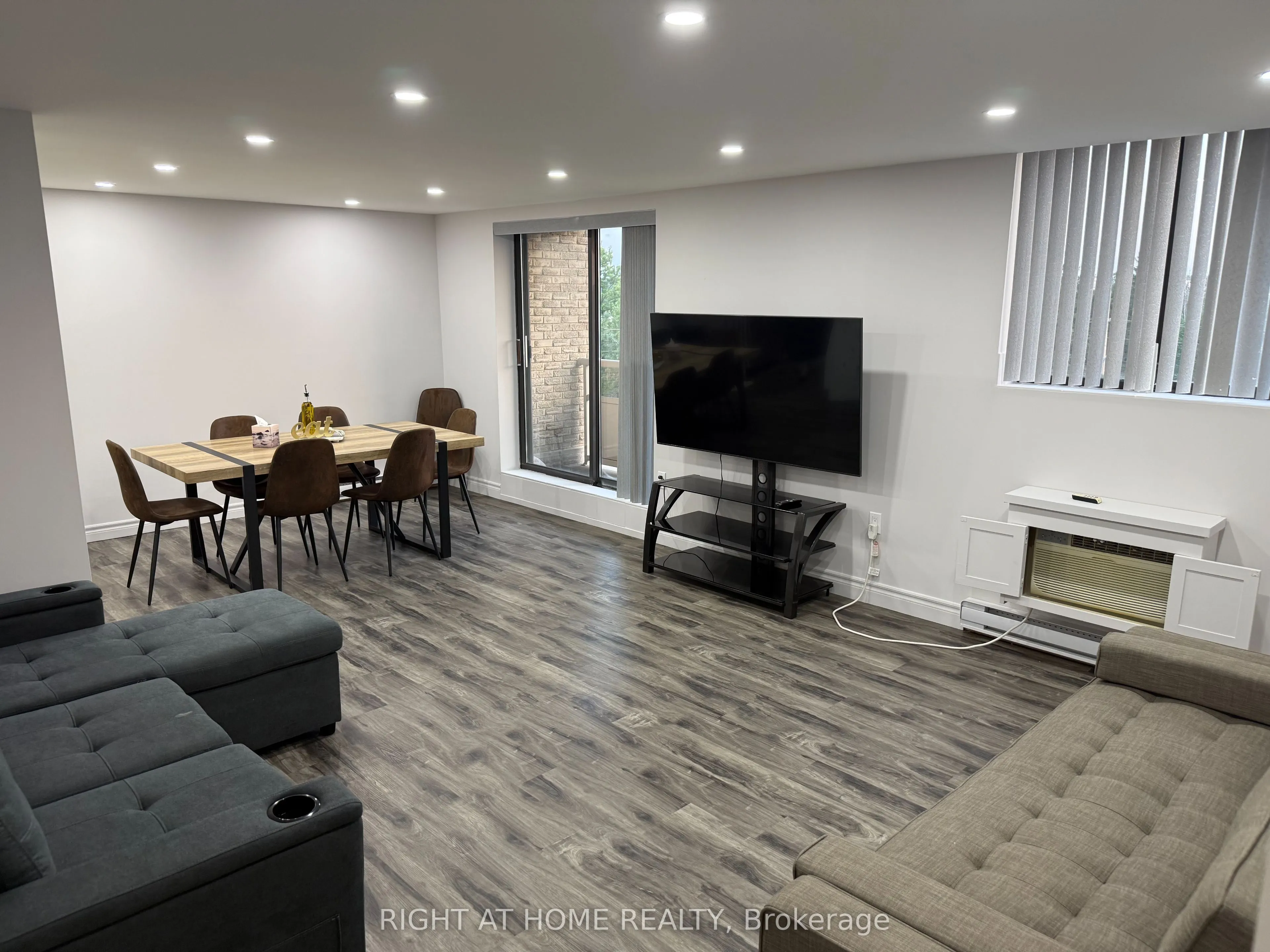 89 Westwood Road, #505