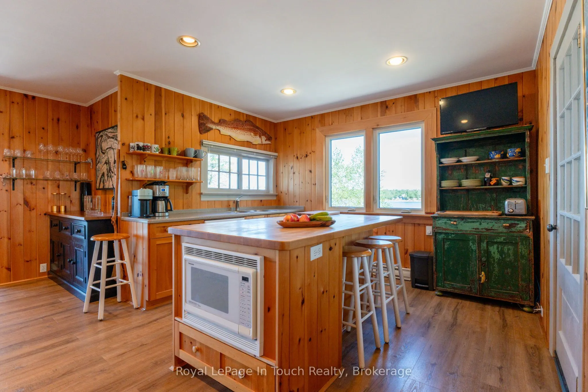 1 B181 Iona Island