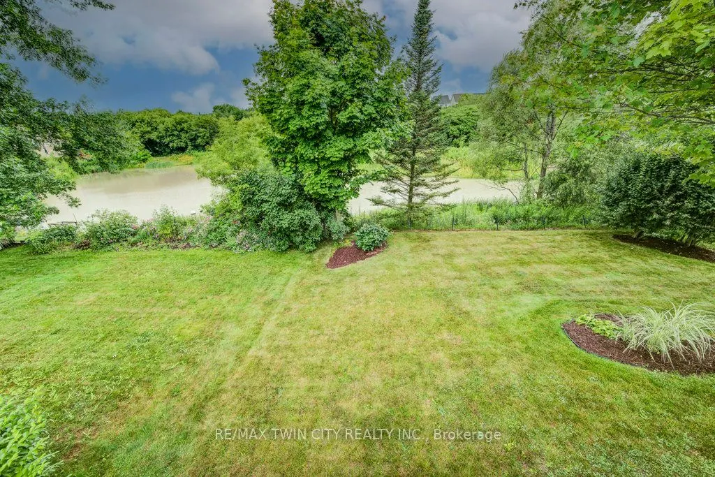 670 Salzburg Drive SW