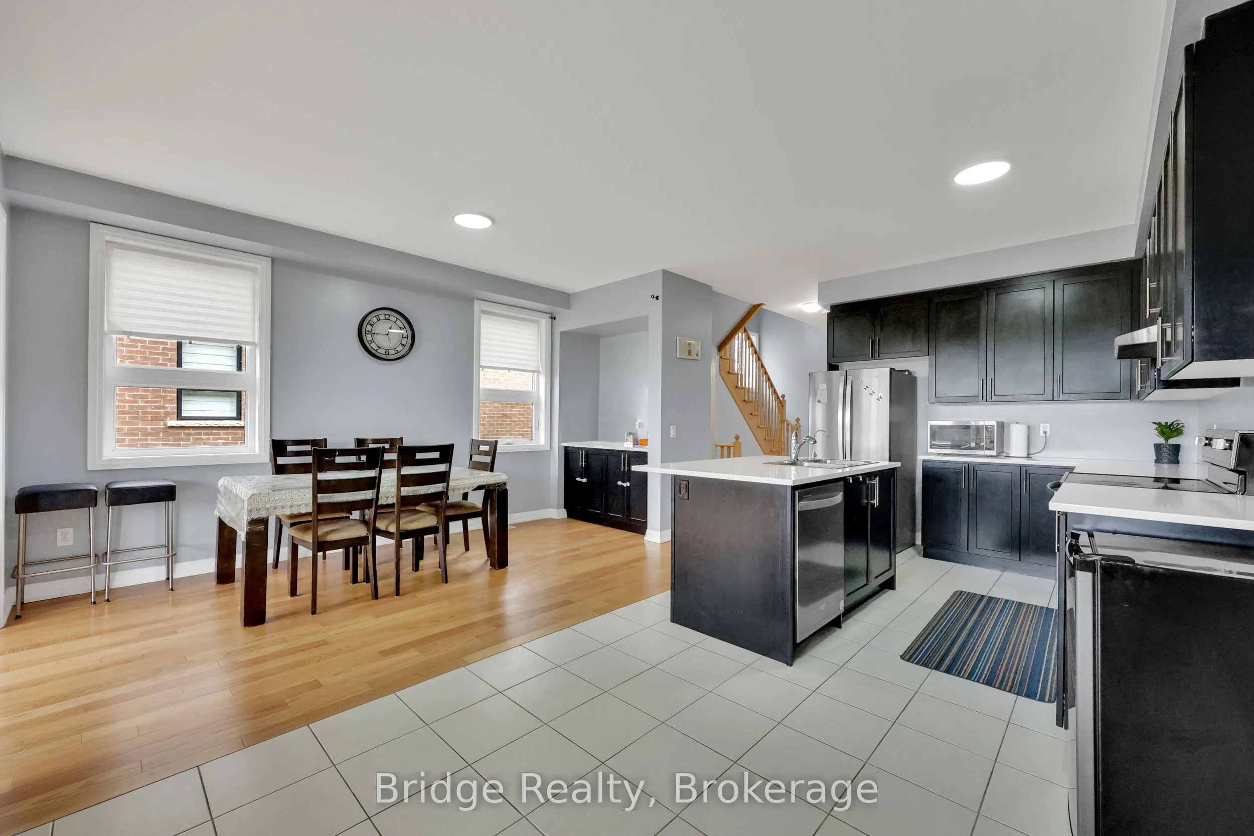 898 Sobeski Avenue
