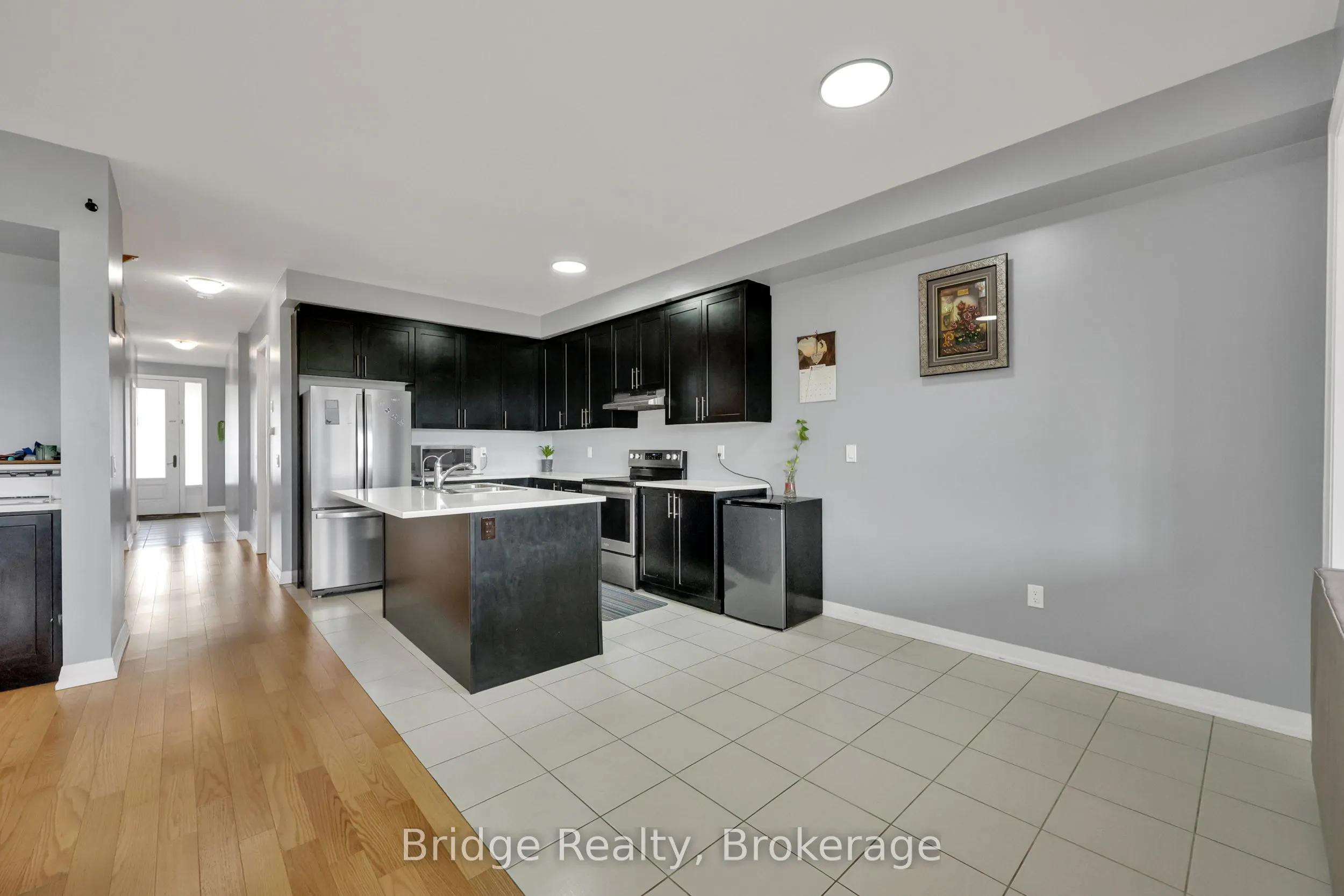 898 Sobeski Avenue
