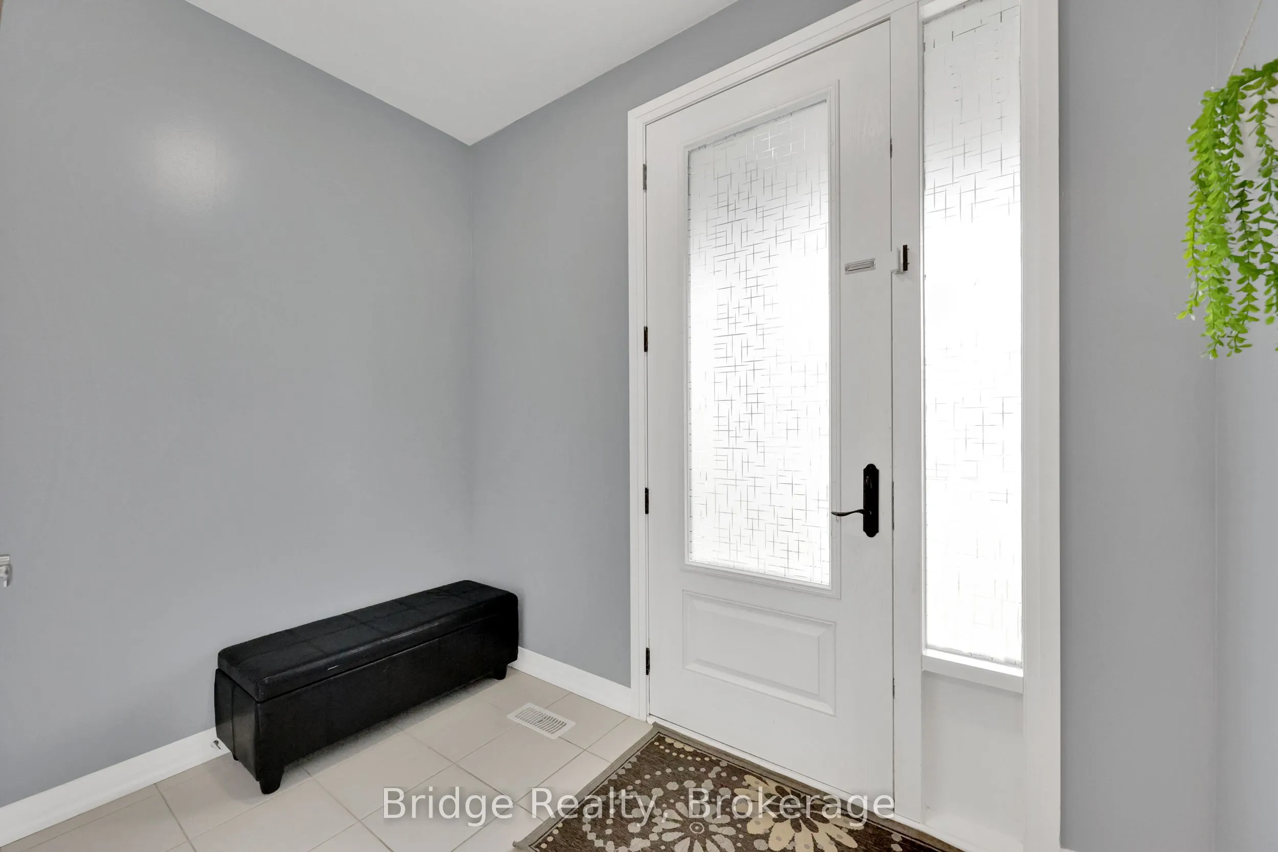 898 Sobeski Avenue