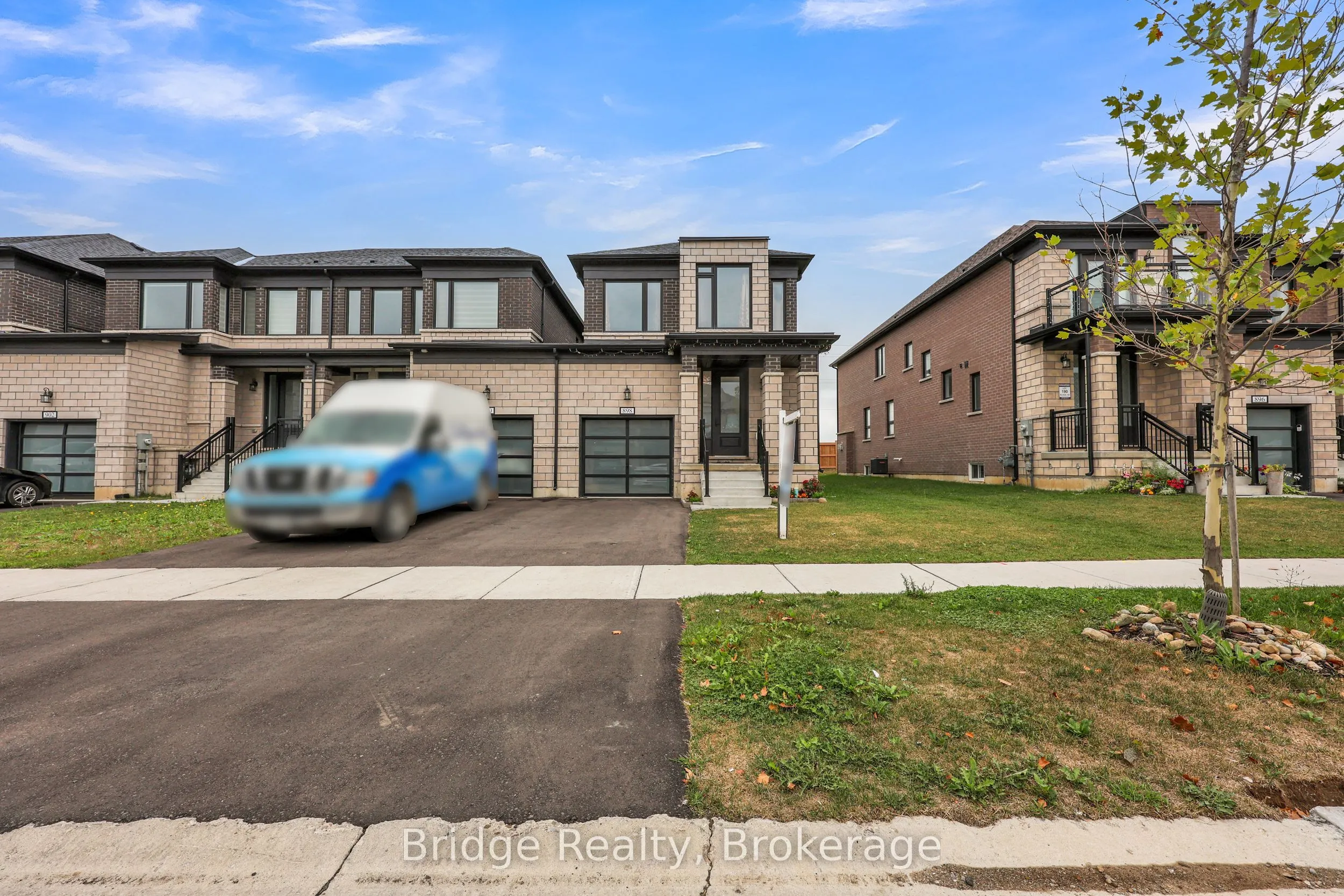 898 Sobeski Avenue
