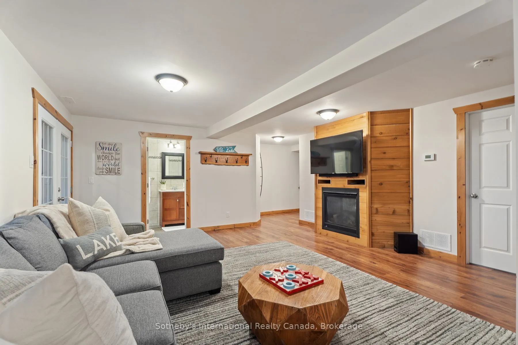 1111 Maplehurst Drive