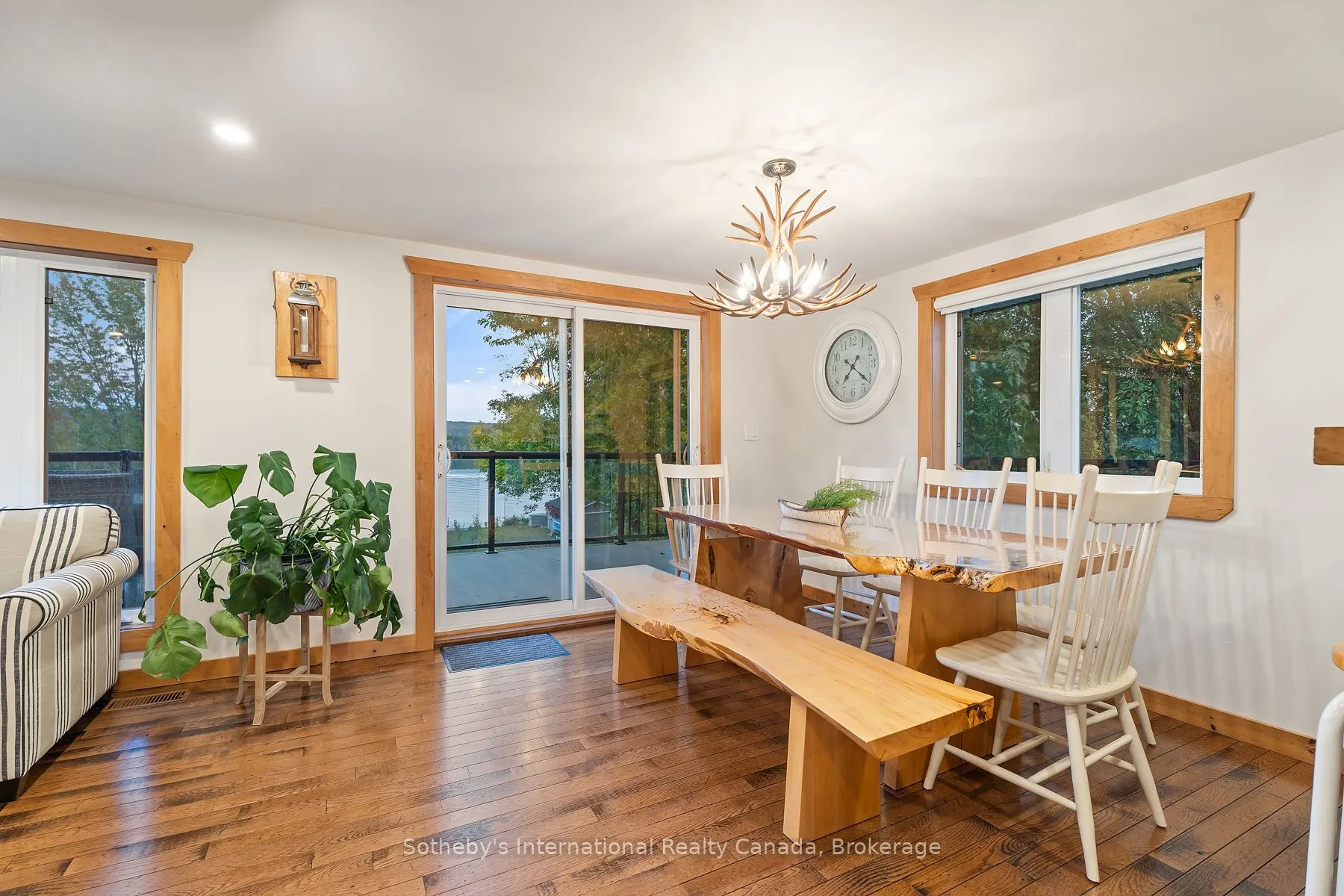 1111 Maplehurst Drive