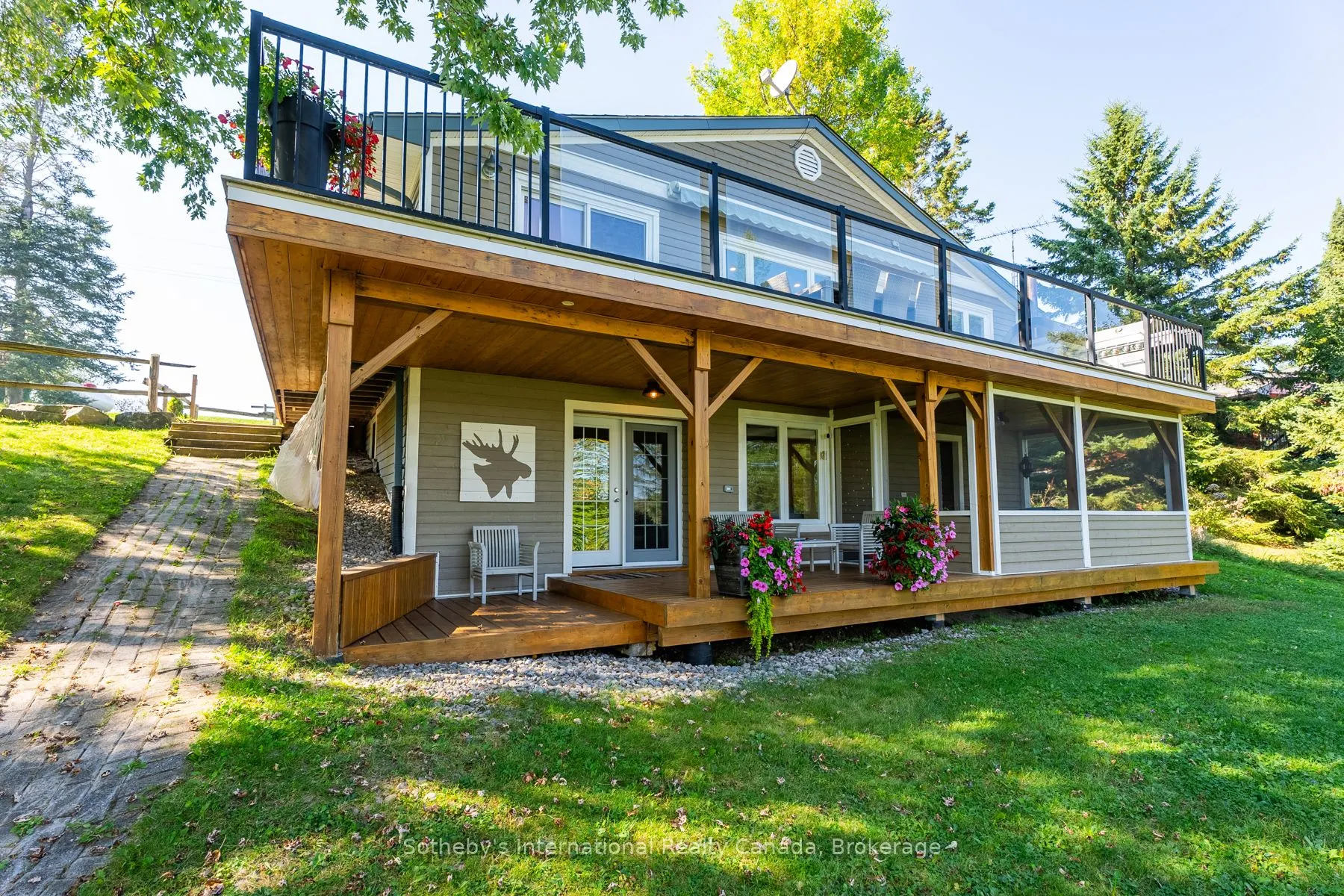 1111 Maplehurst Drive