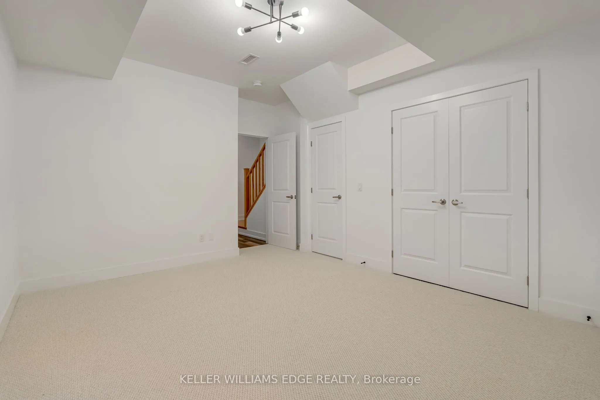 261 Skinner Road, #3