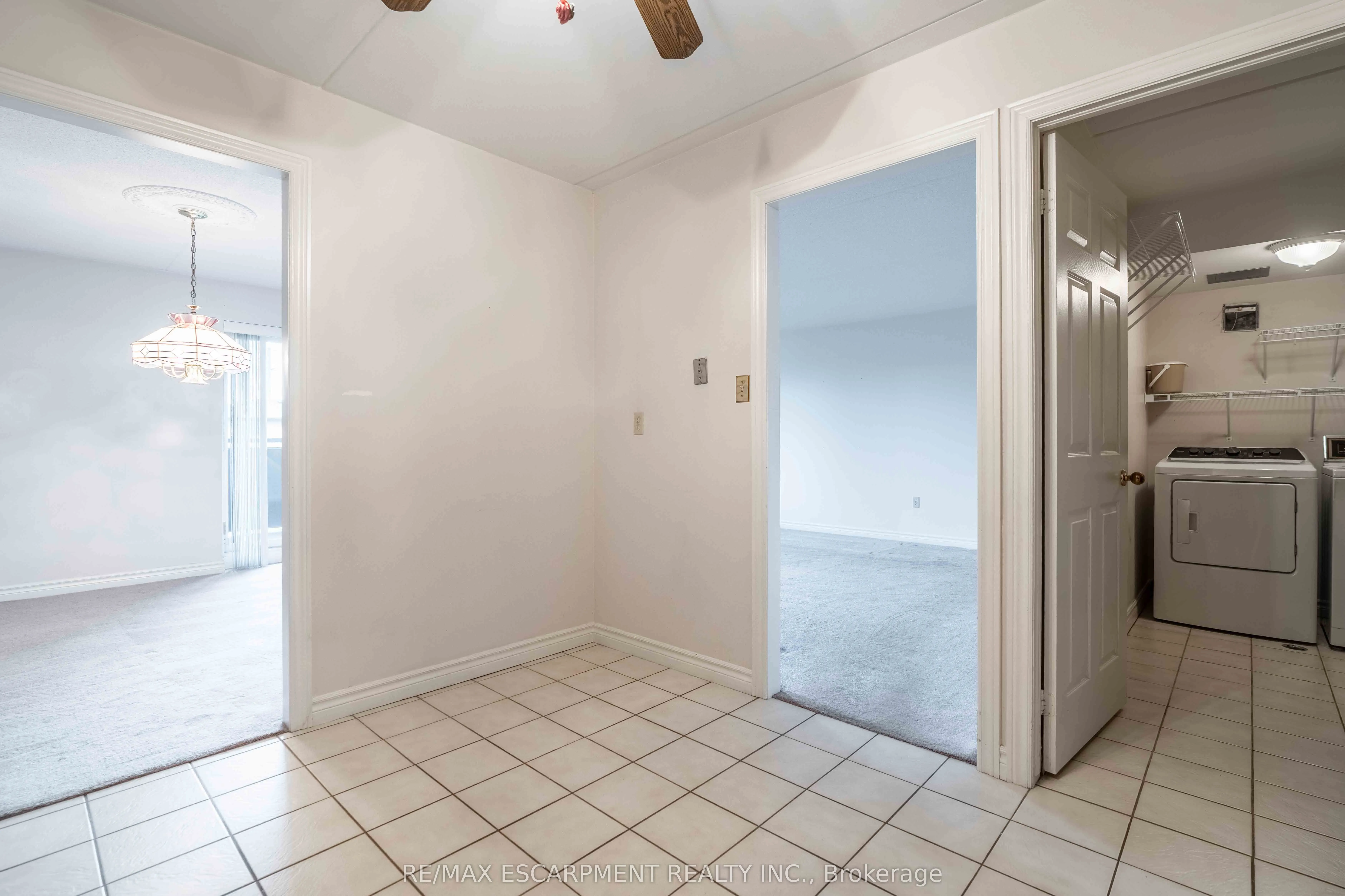 386 Highway 8, #205