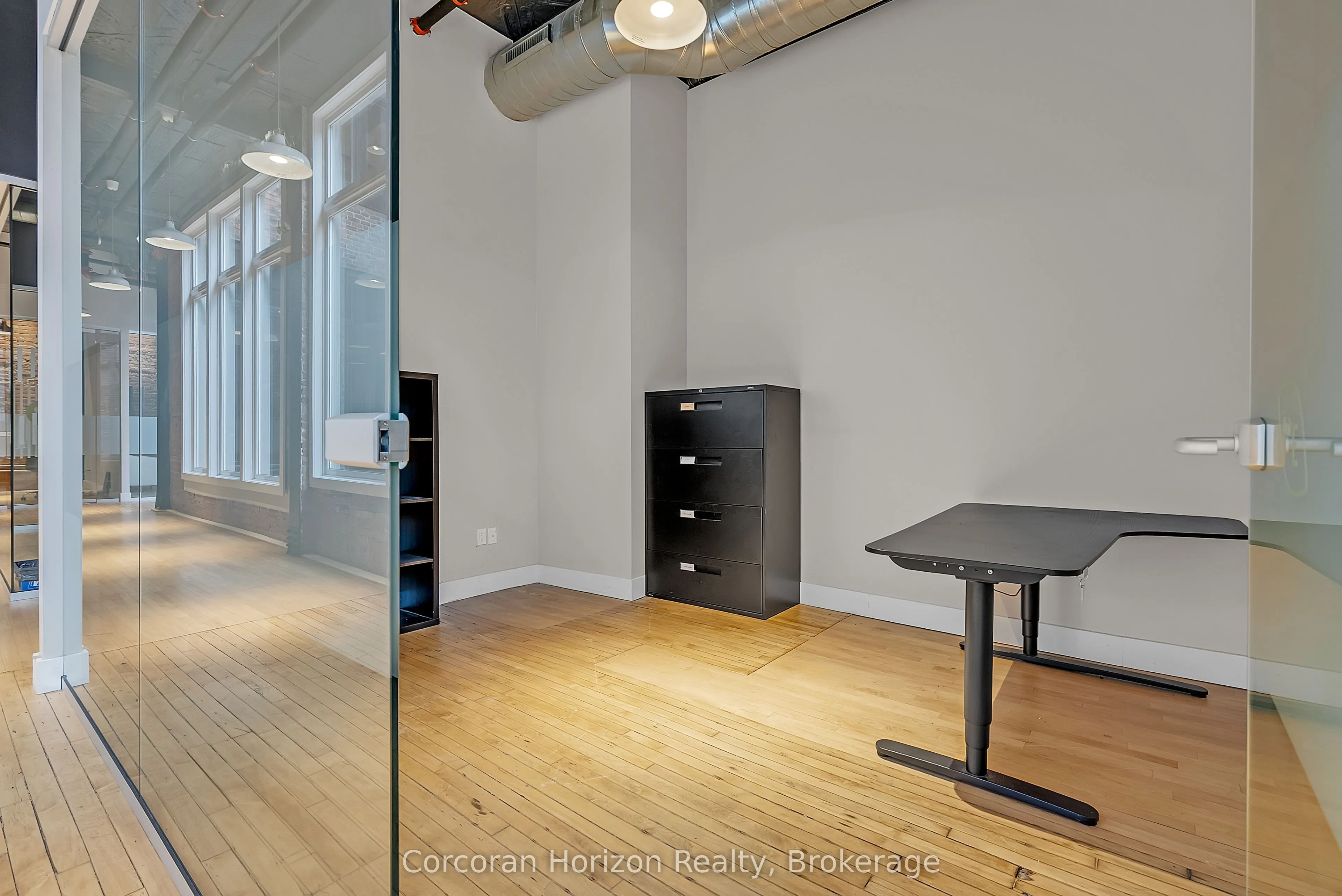 12 JAMES Street N, #201-E