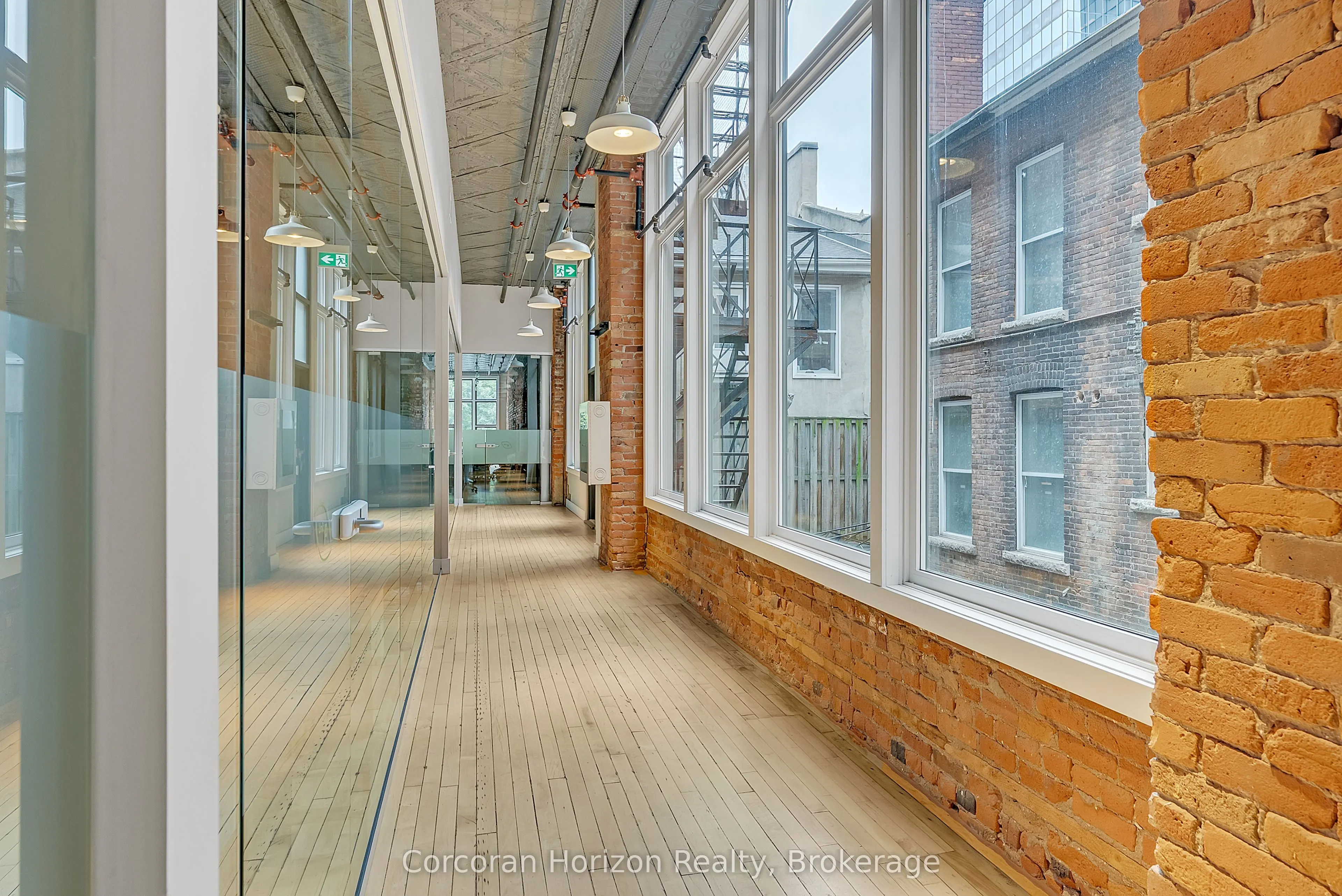 12 JAMES Street N, #201-E