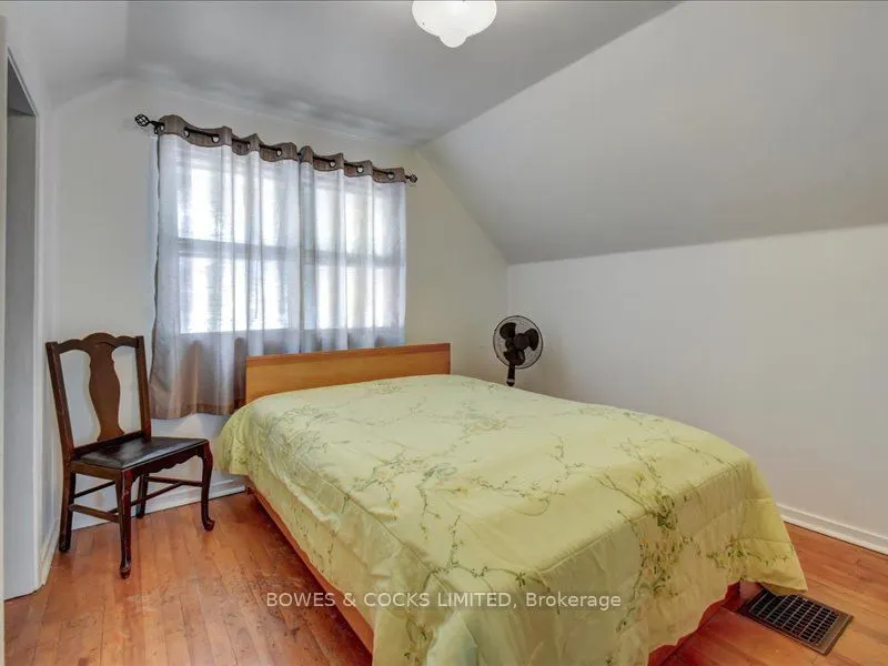 722 Gillespie Avenue