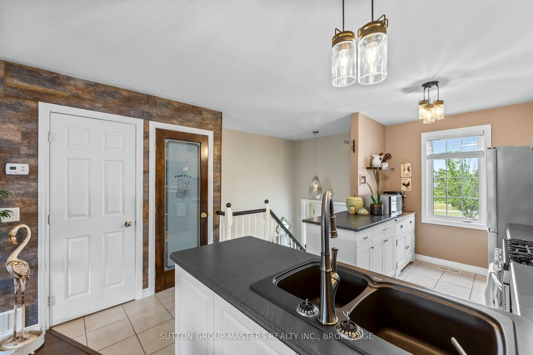480 Country Club Drive