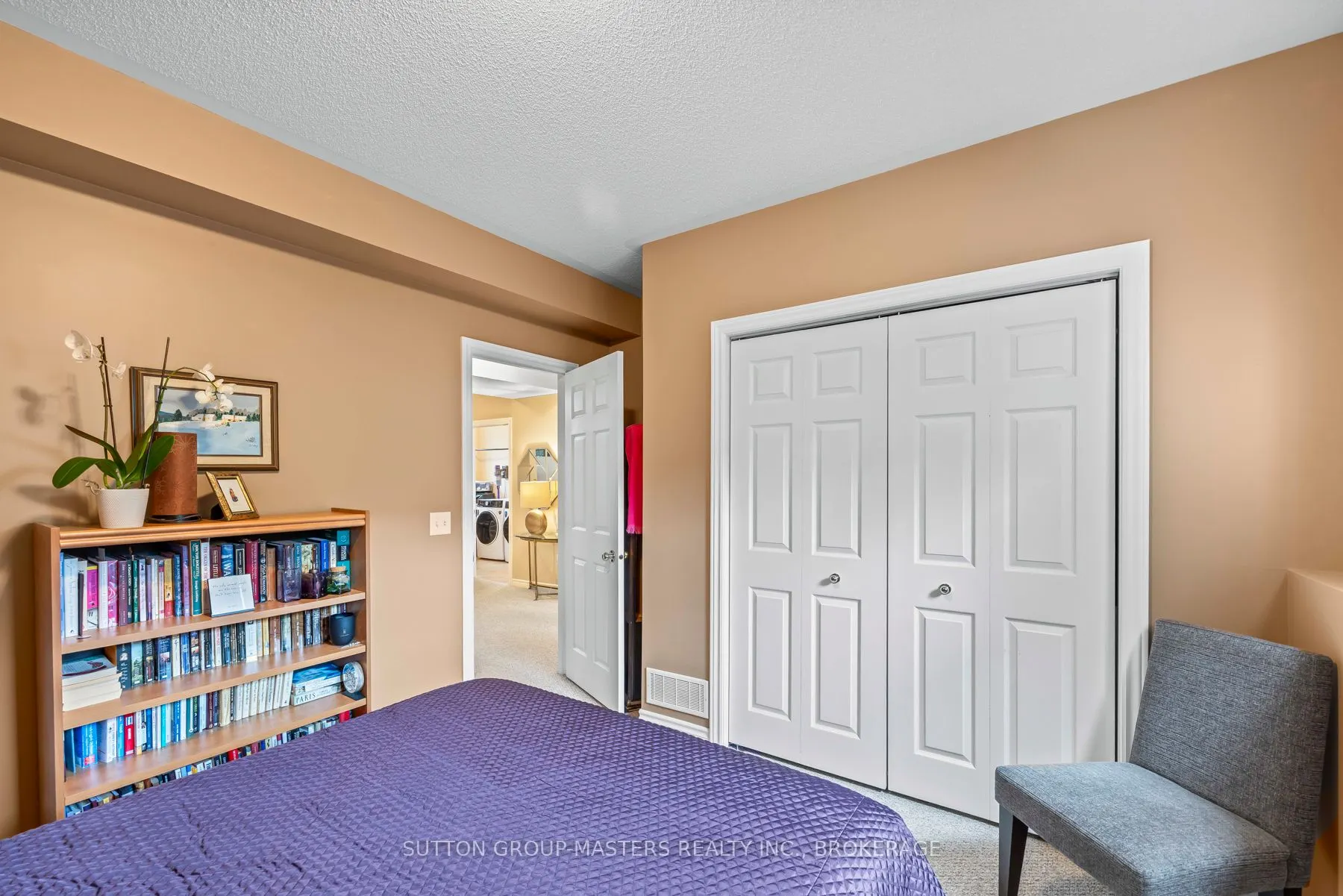 480 Country Club Drive