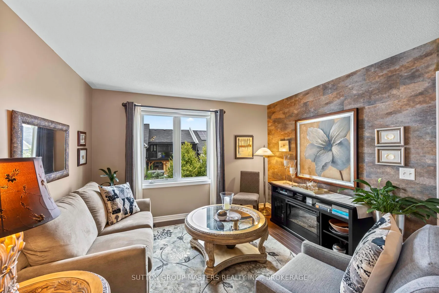 480 Country Club Drive