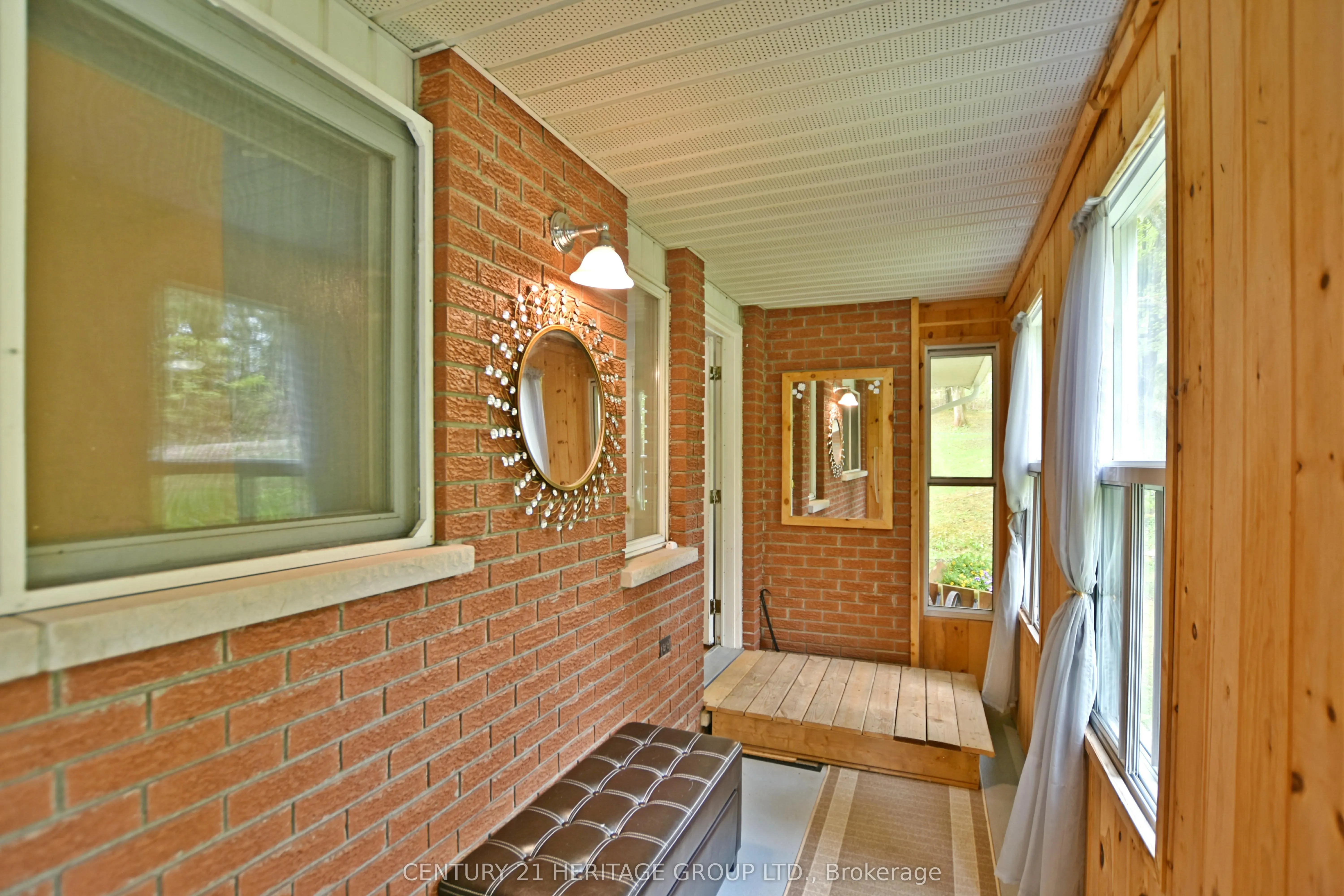 110 Old Highway 4