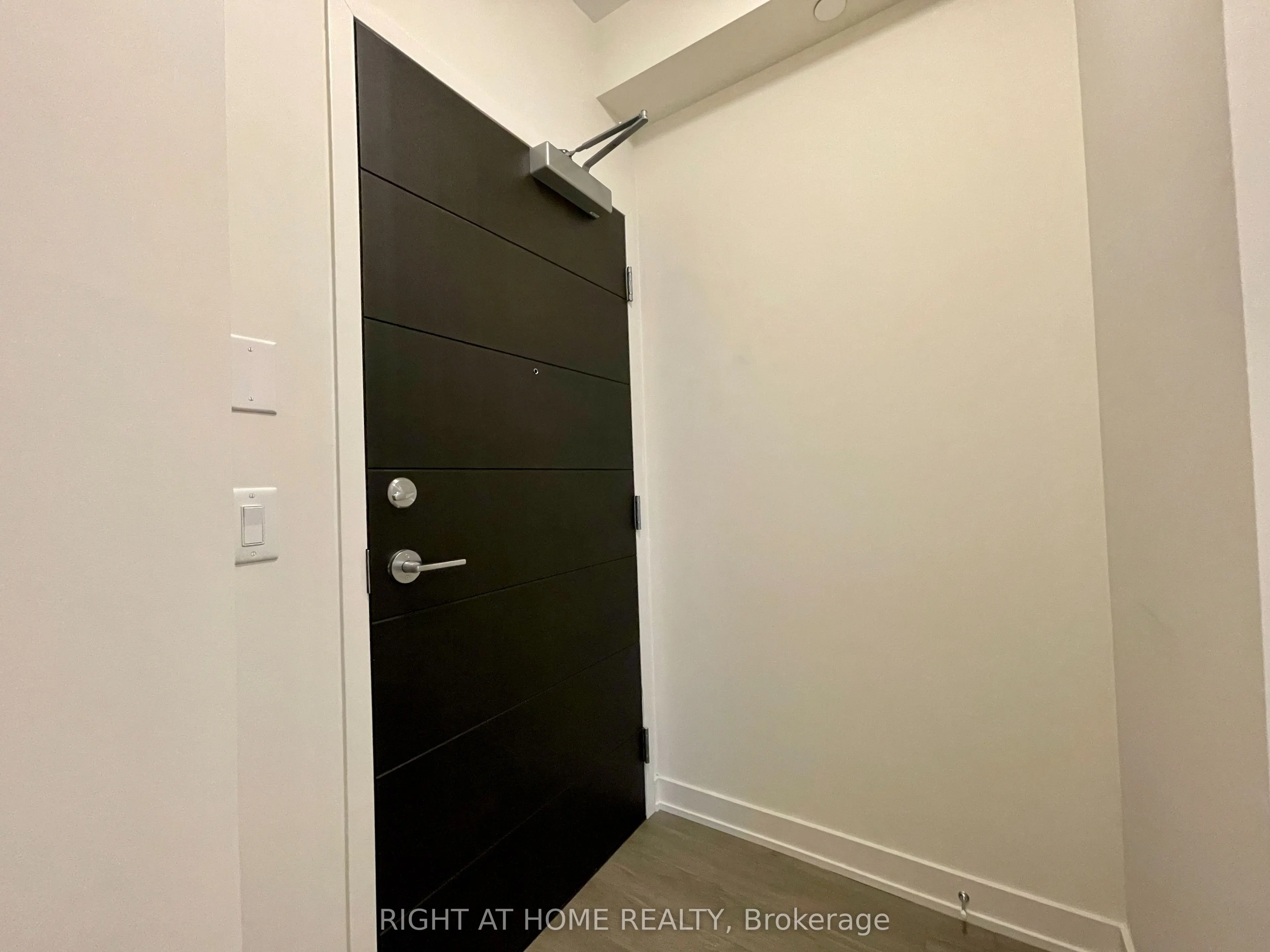 212 King William Street, #515