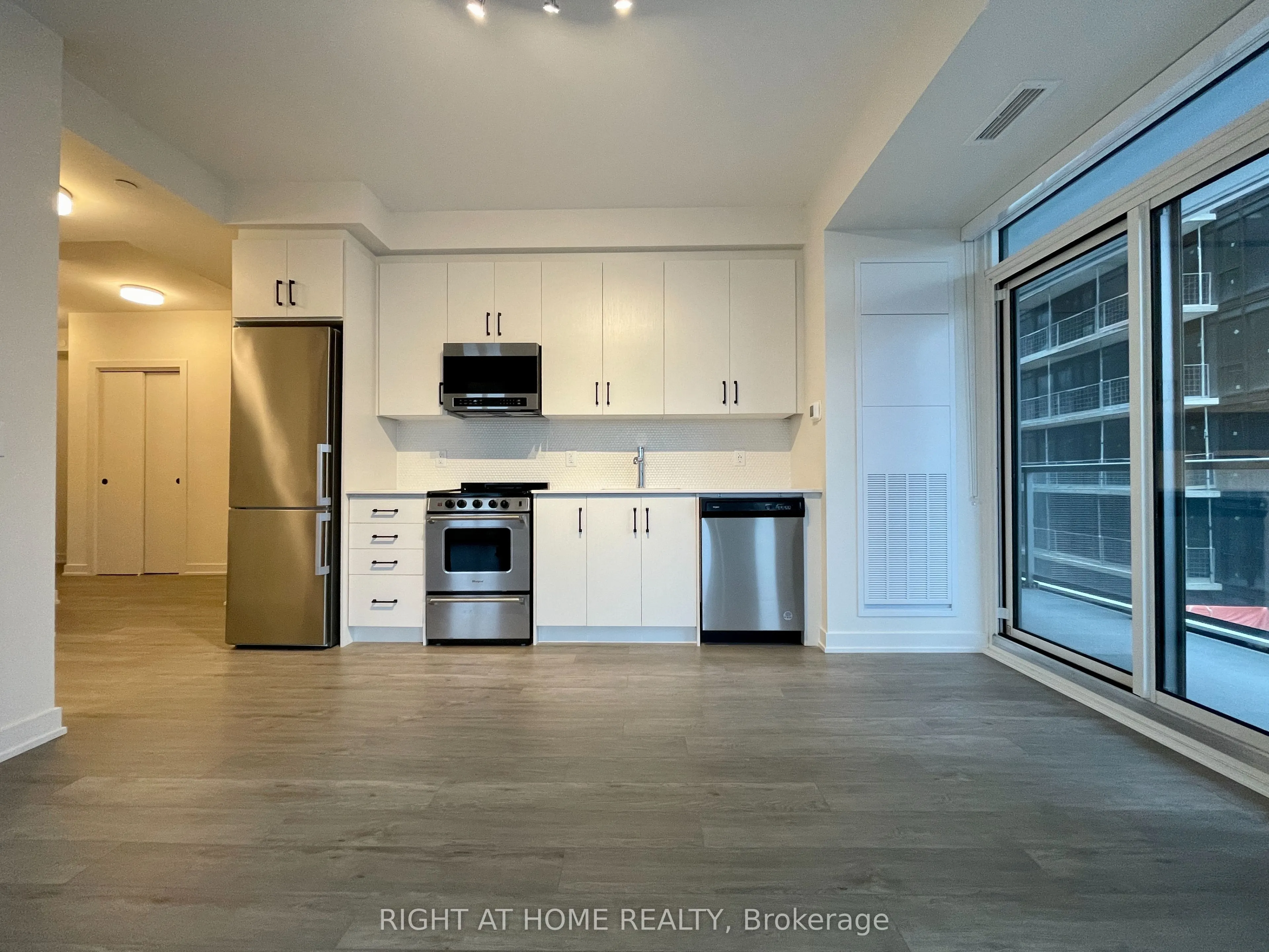 212 King William Street, #515